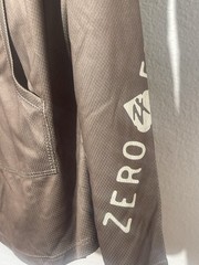 Zero Foxtrot Medium HOODED RASH SHIRT W/KANGAROO POCKET COLOR Brown