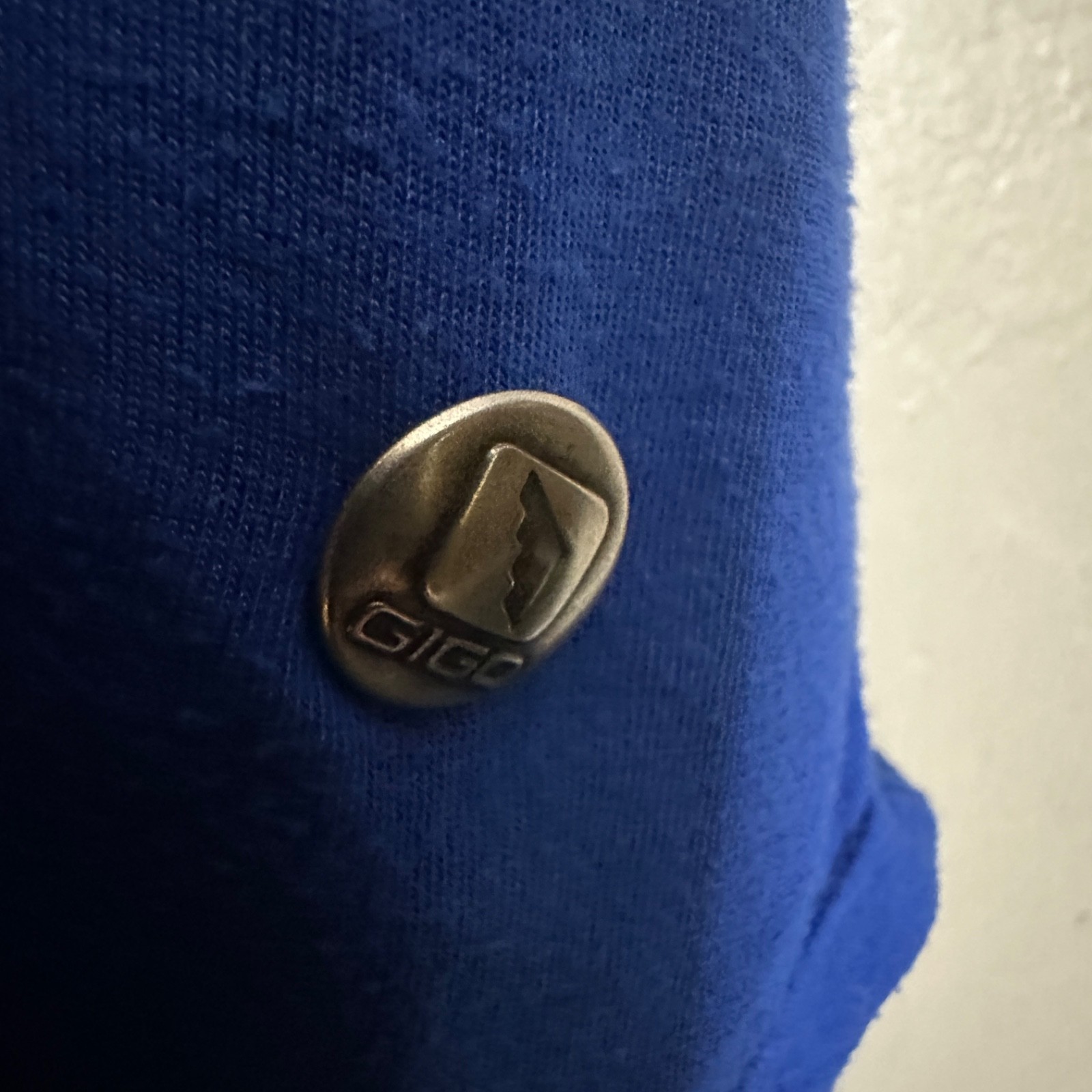 GIGO Stringer Tank Top Large Gently worn 96% polyester/4% spandex 20" armpits gallery