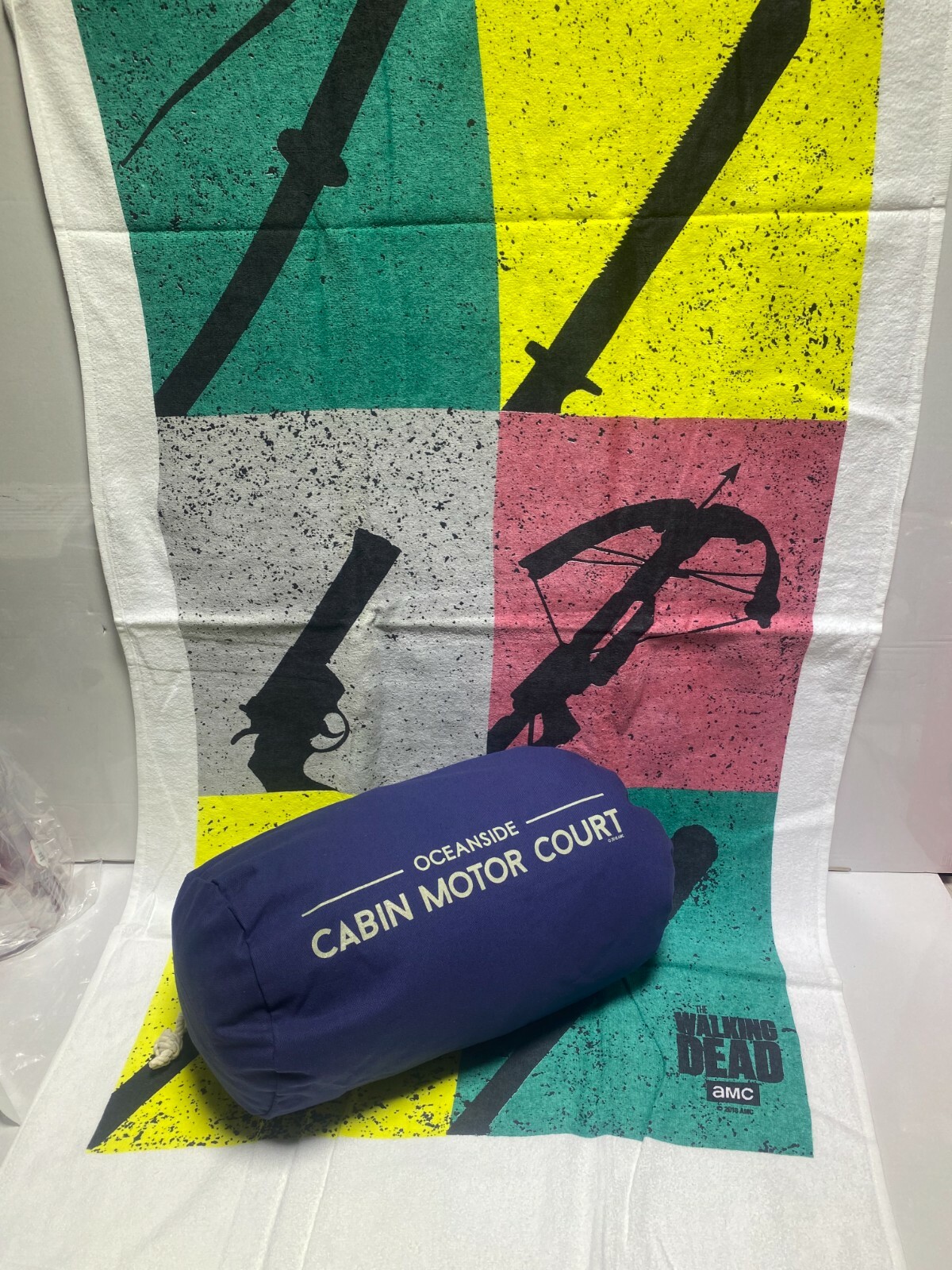 WALKING DEAD BEACH TOWEL & OCEANSIDE BEACH BAG TWD SUPPLY DROP EXCLUSIVE NEW!!! gallery