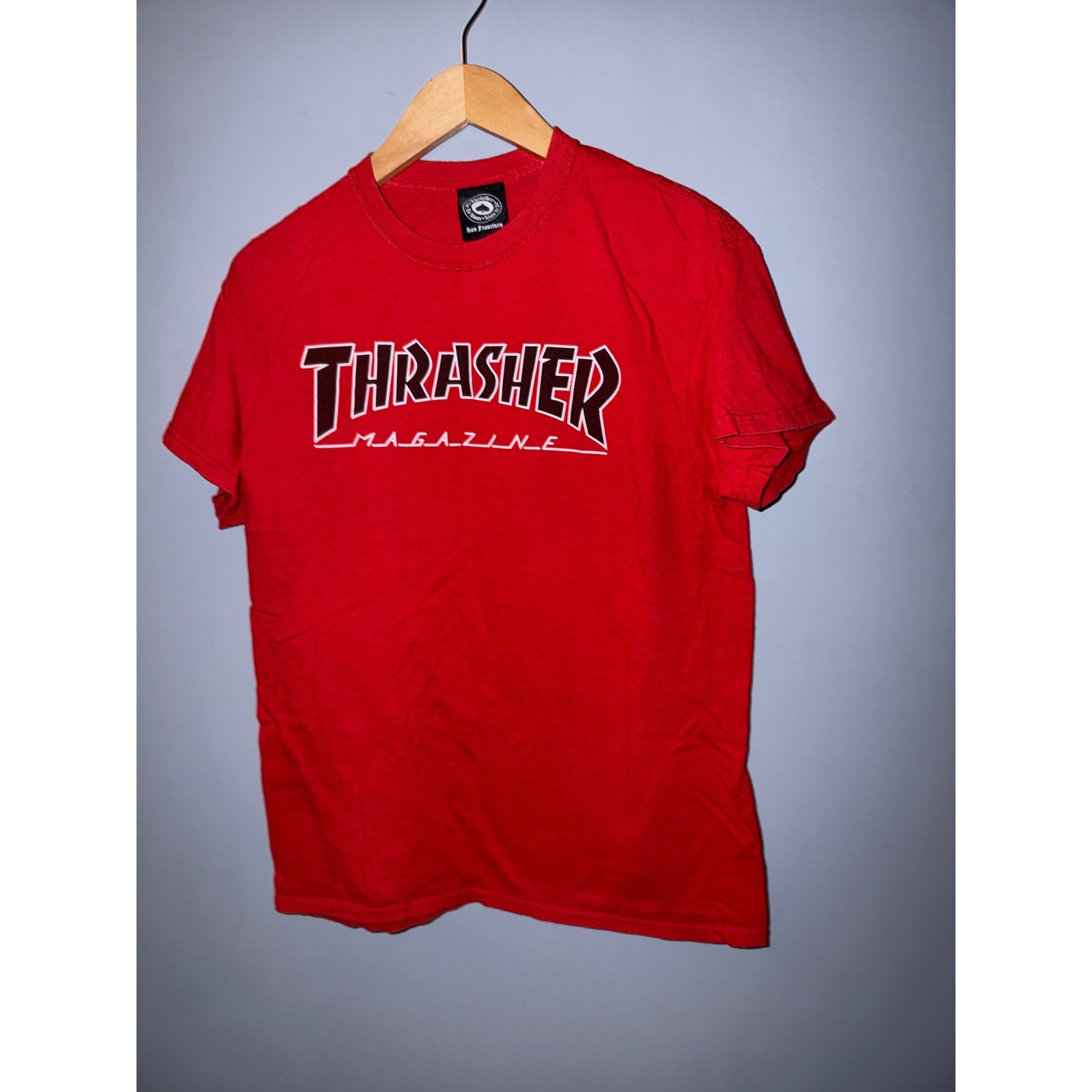 Thrasher Magazine Logo Graphic T-Shirt Mens Medium Red Short Sleeve Skate Tee