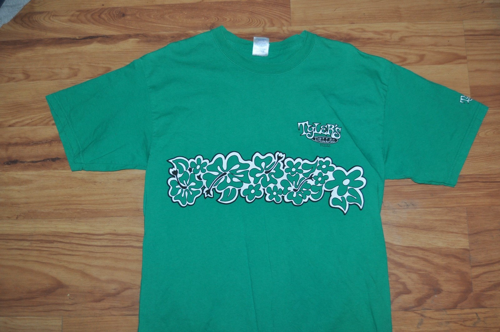 t-shirt large tylers sporting goods dallas texas 21 inches pit 2 pit gallery