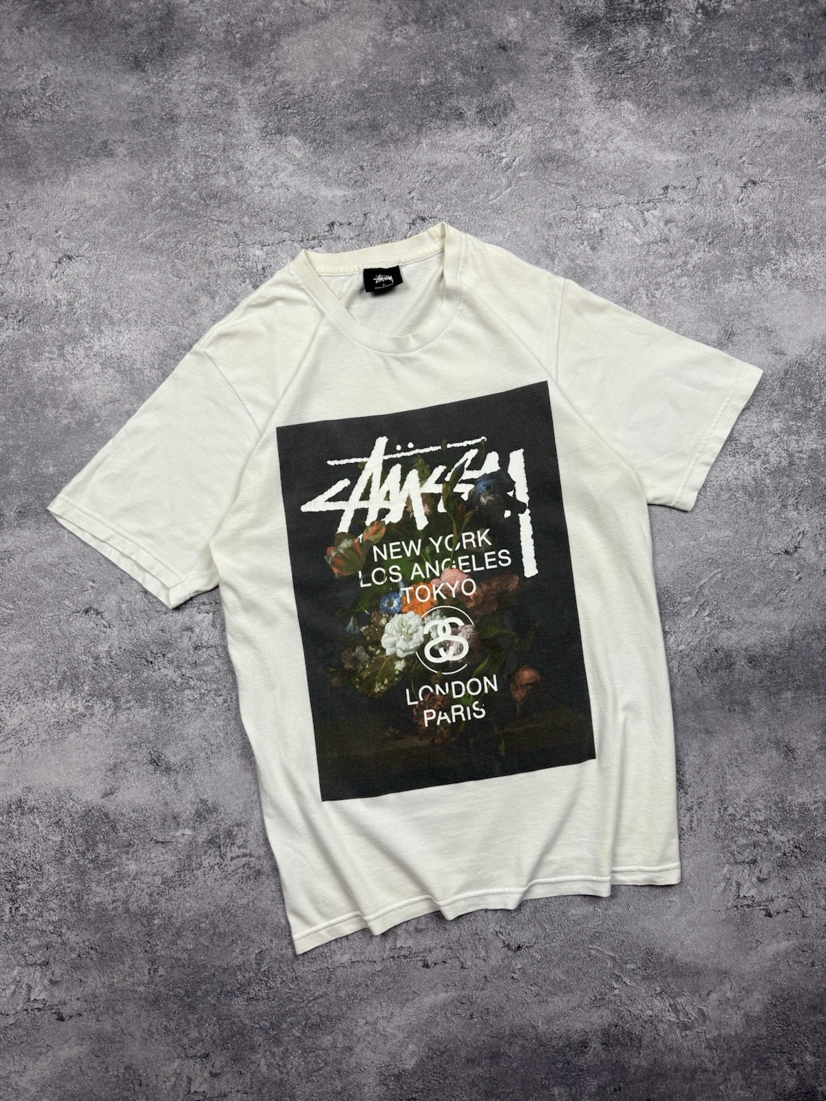 Stussy World Tour T-Shirt Big Logo Flowers Tee Y2K Rare Streetwear Men S Vintage gallery