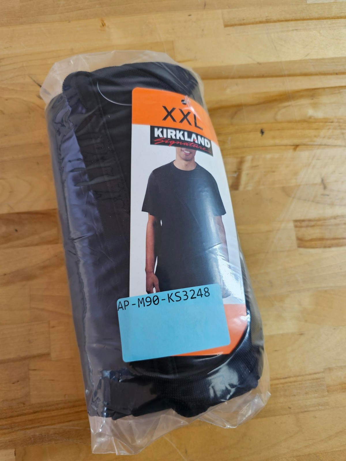 XXL / 2XL - BLACK - Kirkland Signature Men's 100% Pima Cotton T-Shirt Tee gallery