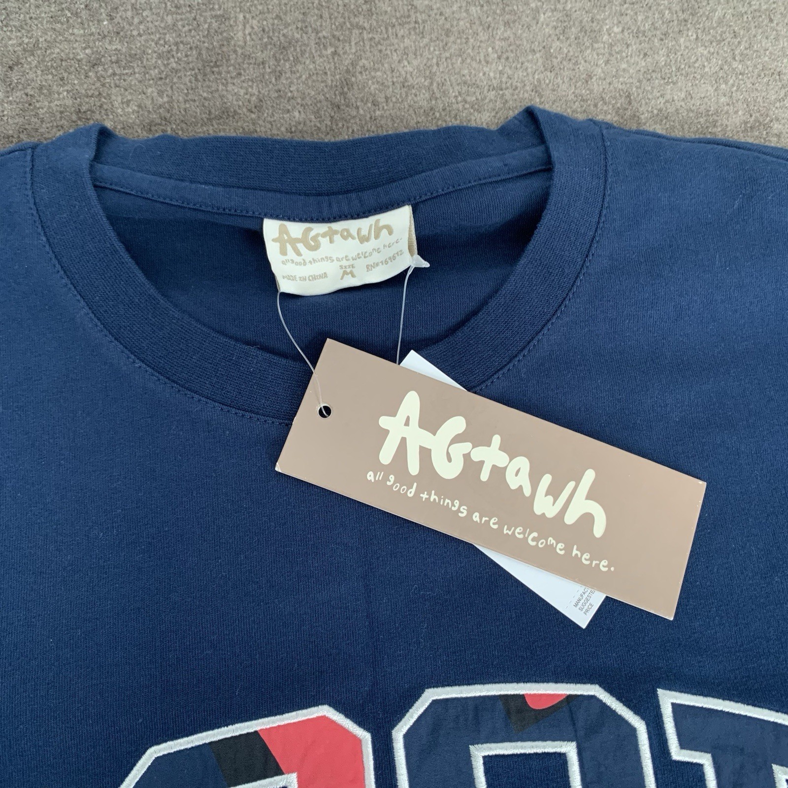 AGTAWH Men's T-Shirt Size Medium Good Embroidered Graphic Print Tee Navy Blue gallery