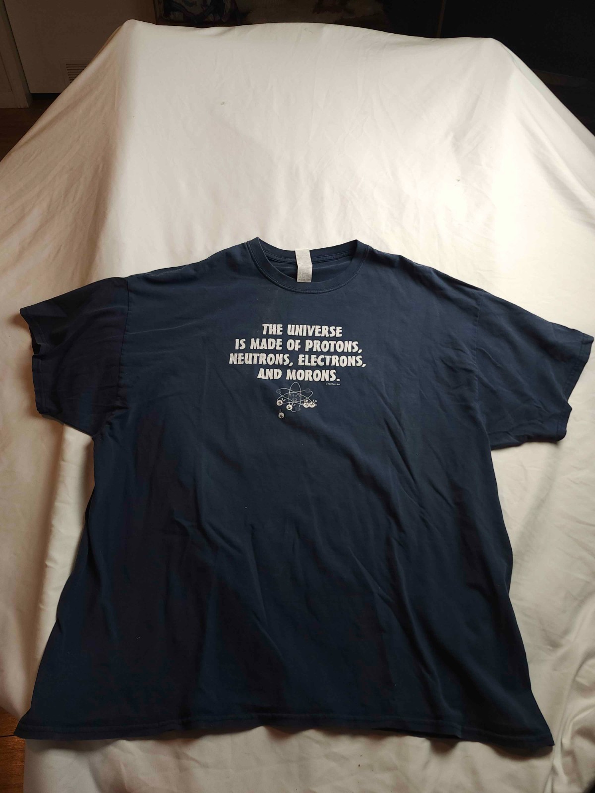 Gildan Graphic T Shirt Mens 2XL Blue Protons Neutrons Electrons Morons Novelty gallery