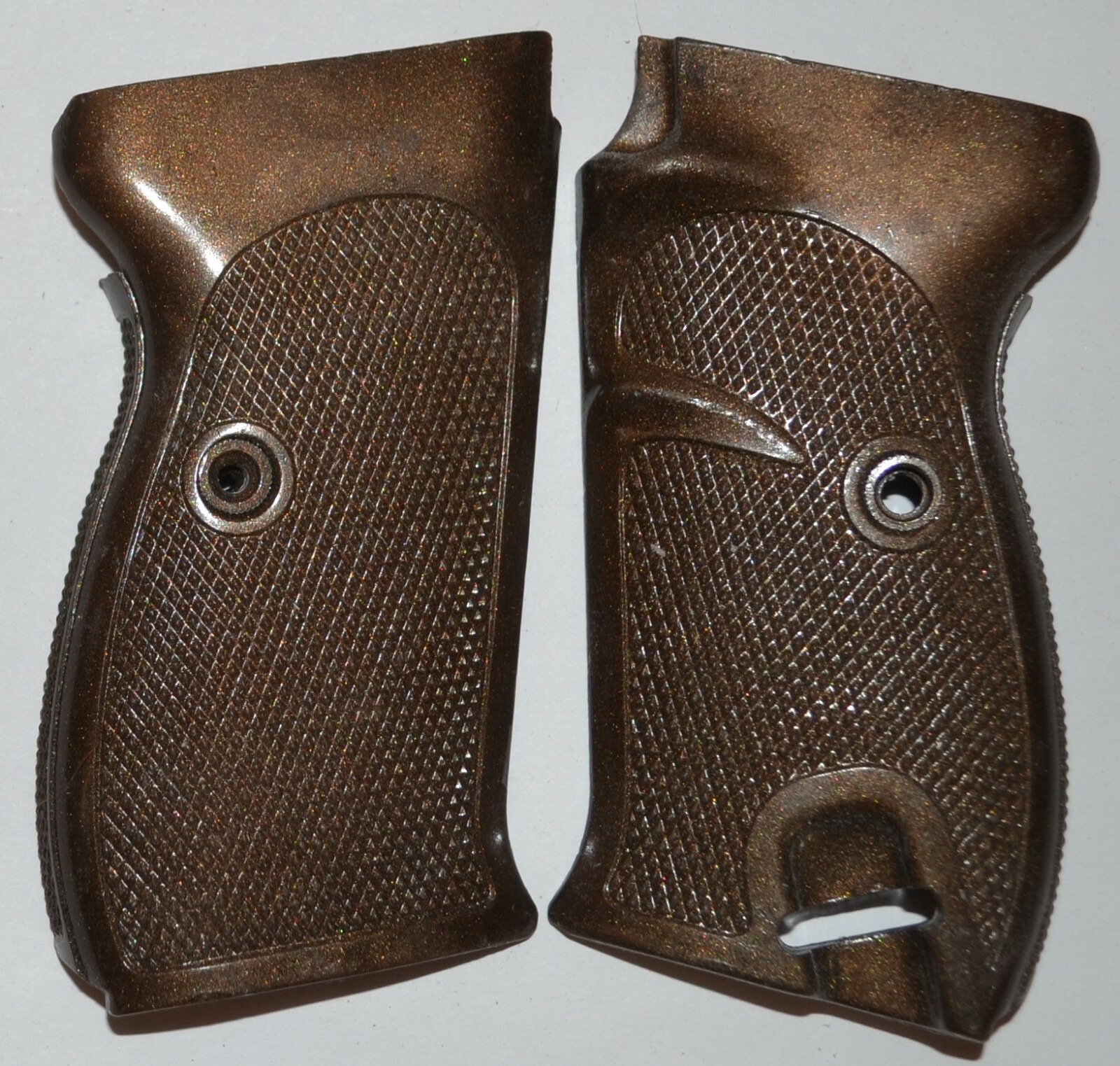 Walther P38, P1, P4 version pistol grips dark brown plastic with screw