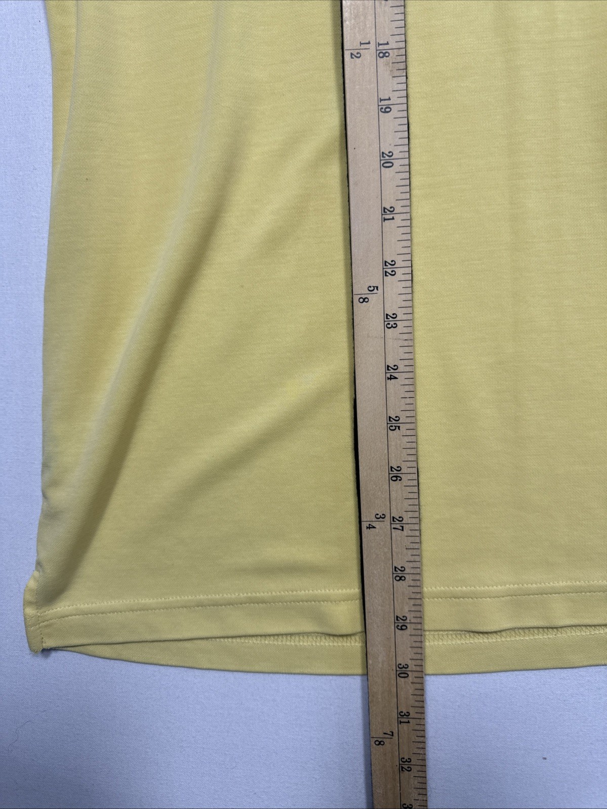 Tommy Bahama Shirt Men's M Yellow Tencel Lyocell Tee Shirt Crewneck gallery
