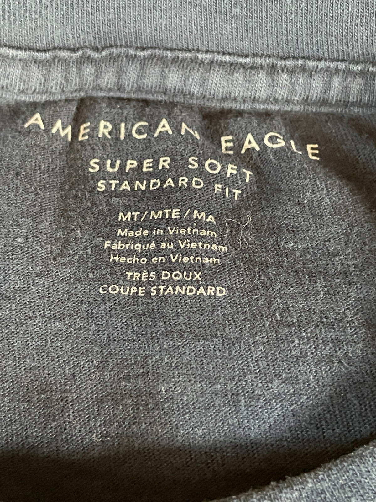 American Eagle Super Soft Long Sleeve T Shirt Mens MT Medium Tall Blue Crew Neck gallery