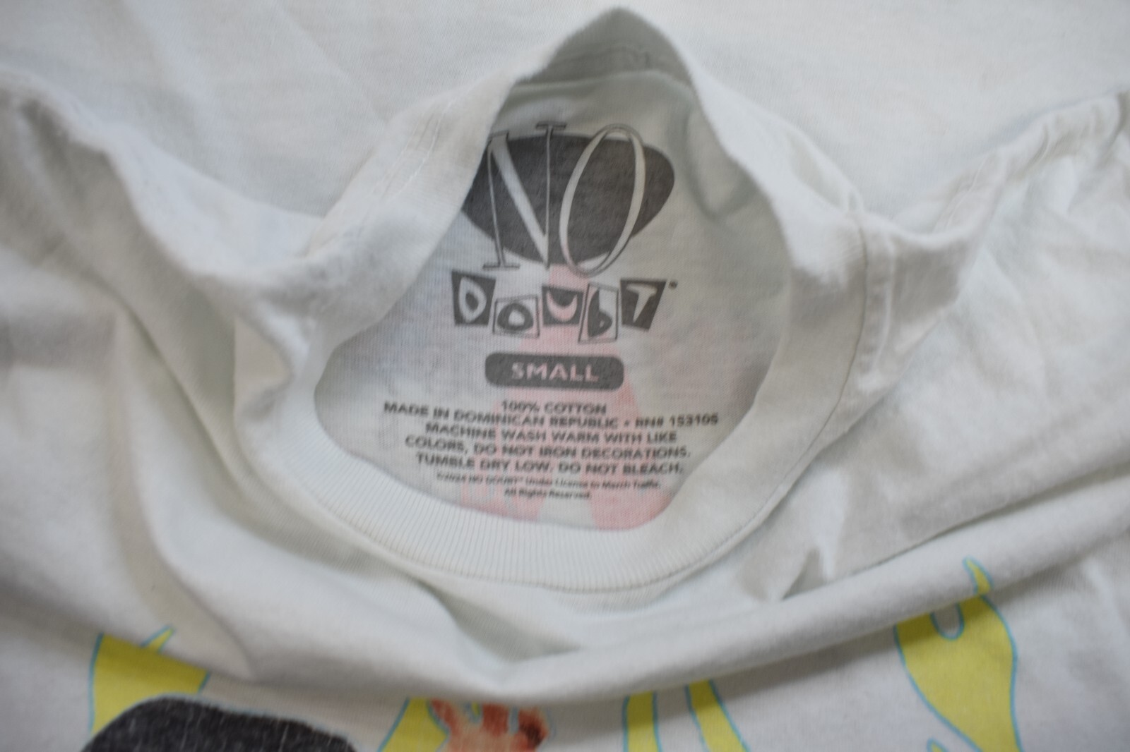 No Doubt Mens Summer 2000 Distressed Graphic (2024 Print) White Shirt New Small gallery