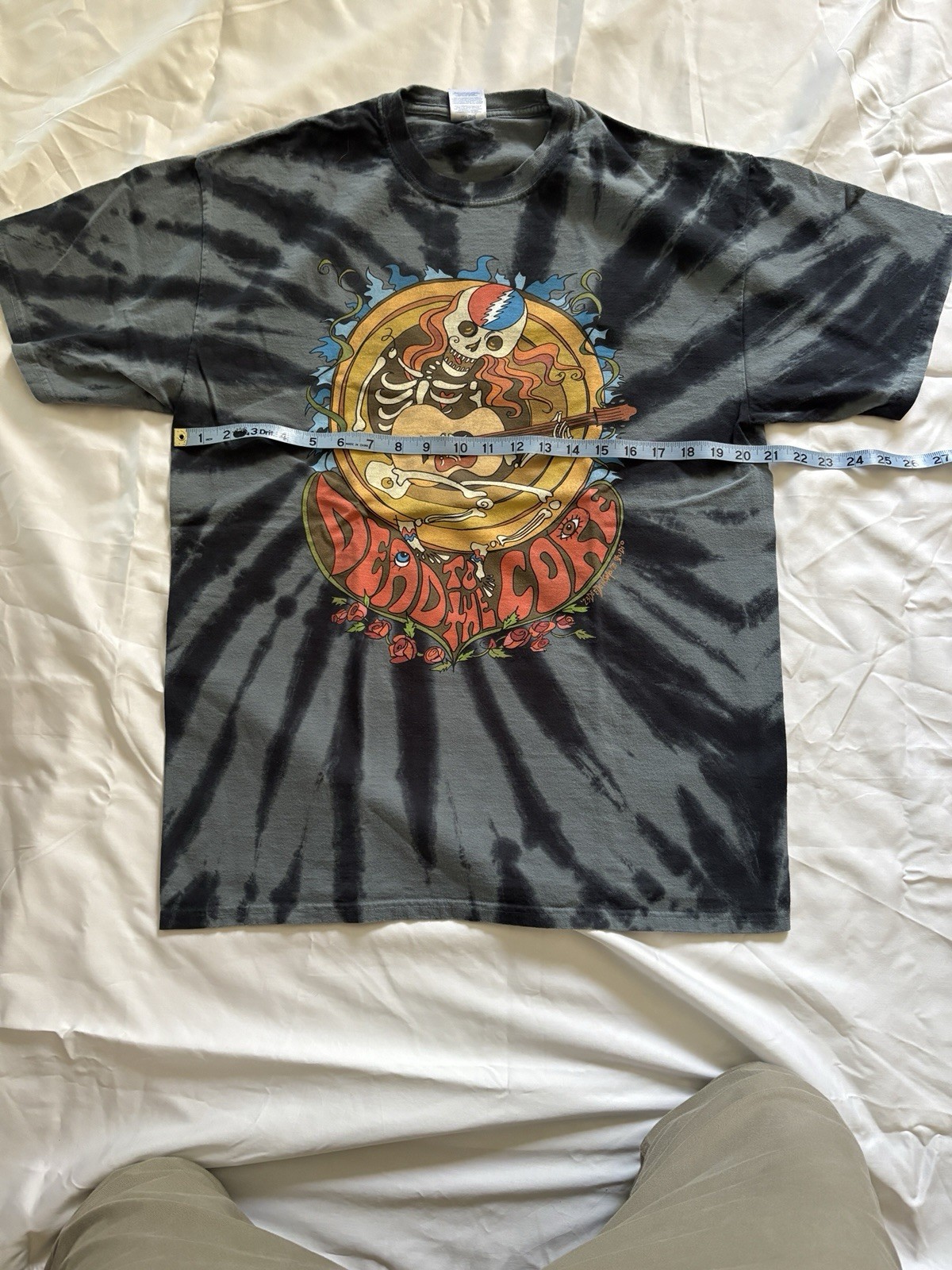 Dead to The Core T-Shirt Size L Short Sleeve gallery