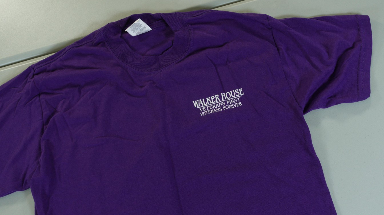 Jerzees Shirt Mens Medium Purple Walker House Veterans Forever Graphic Tee gallery