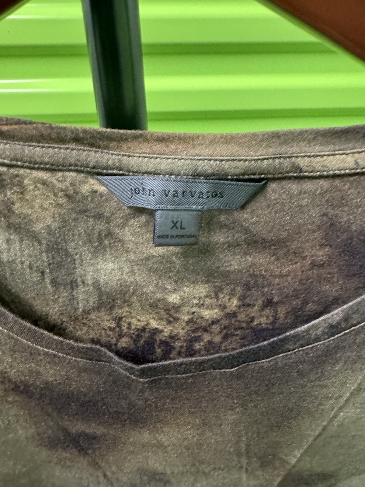 John Varvatos Men’s XL Gray Tie-Dye Crew Neck Cotton Jersey Logo T-Shirt gallery