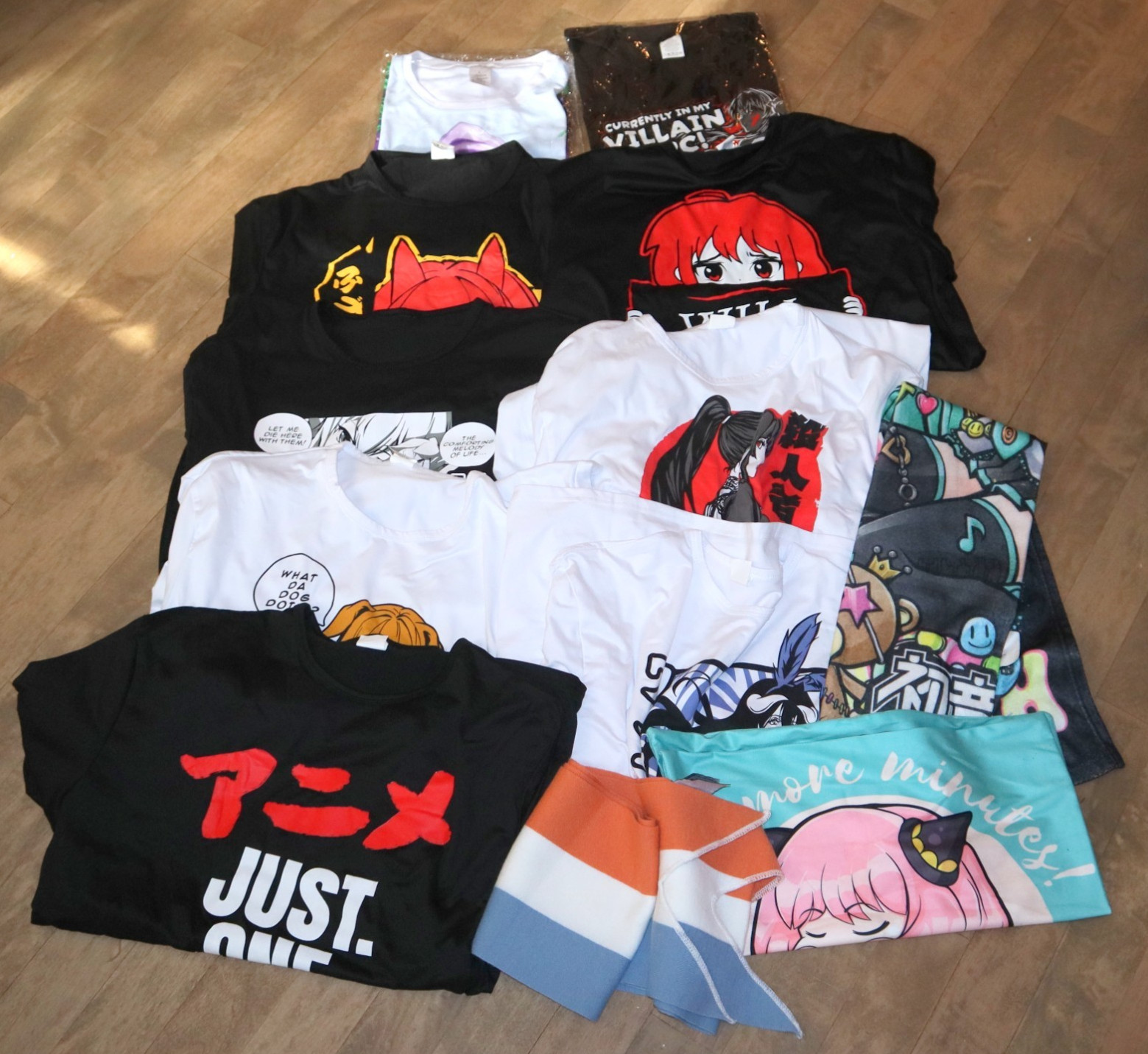 Otaku Box T-Shirt x9 | *Size Large* Waifu Ryuu Lion Mirain Spy X Family Albedo