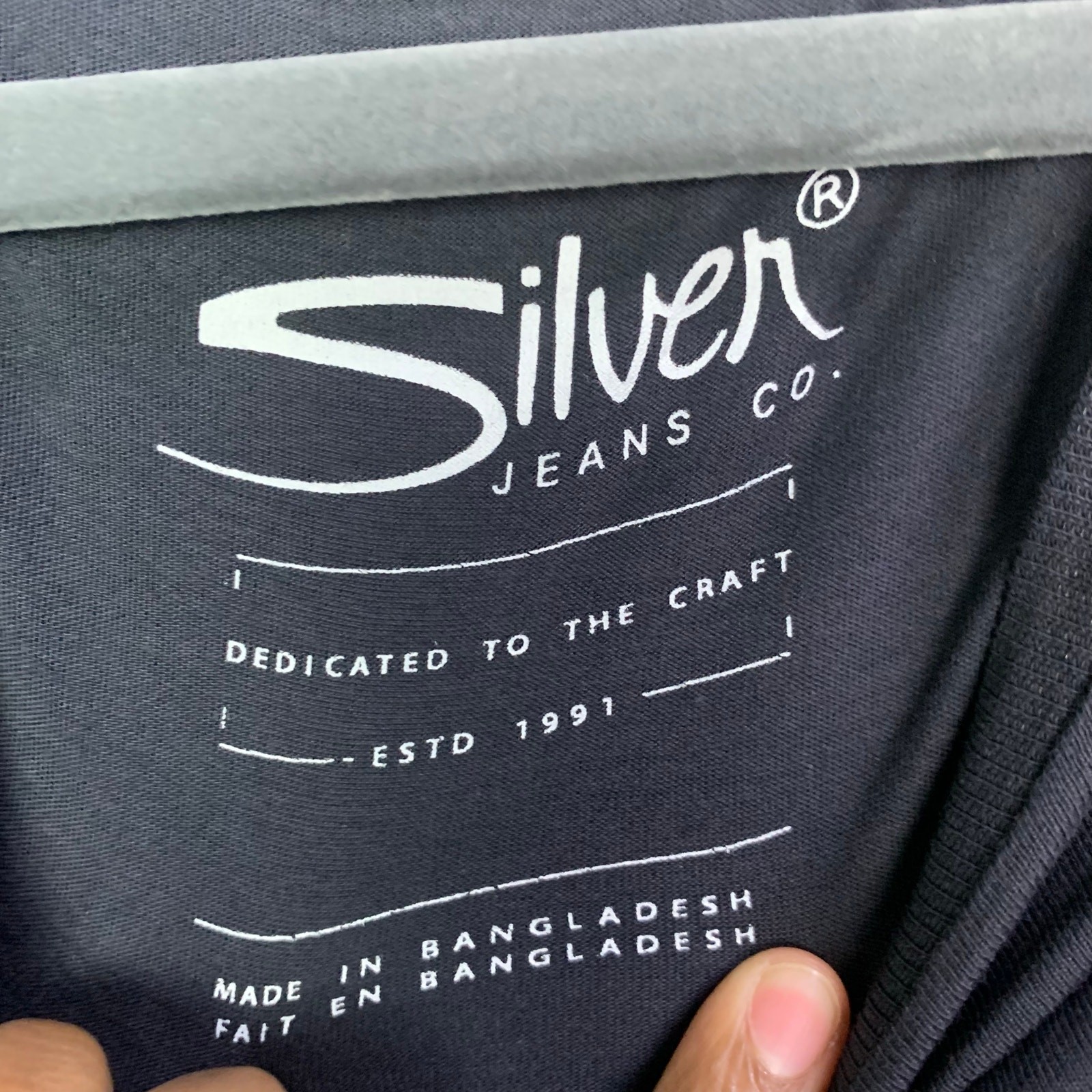 NEW Silver Jeans Mens Black Brand Logo T Shirt Size M gallery