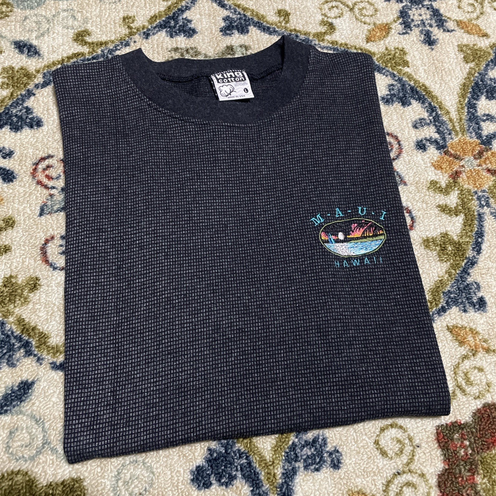 Vintage 90s Maui Hawaii Thermal Style T Shirt Sz L USA King Cotton Embroidered gallery