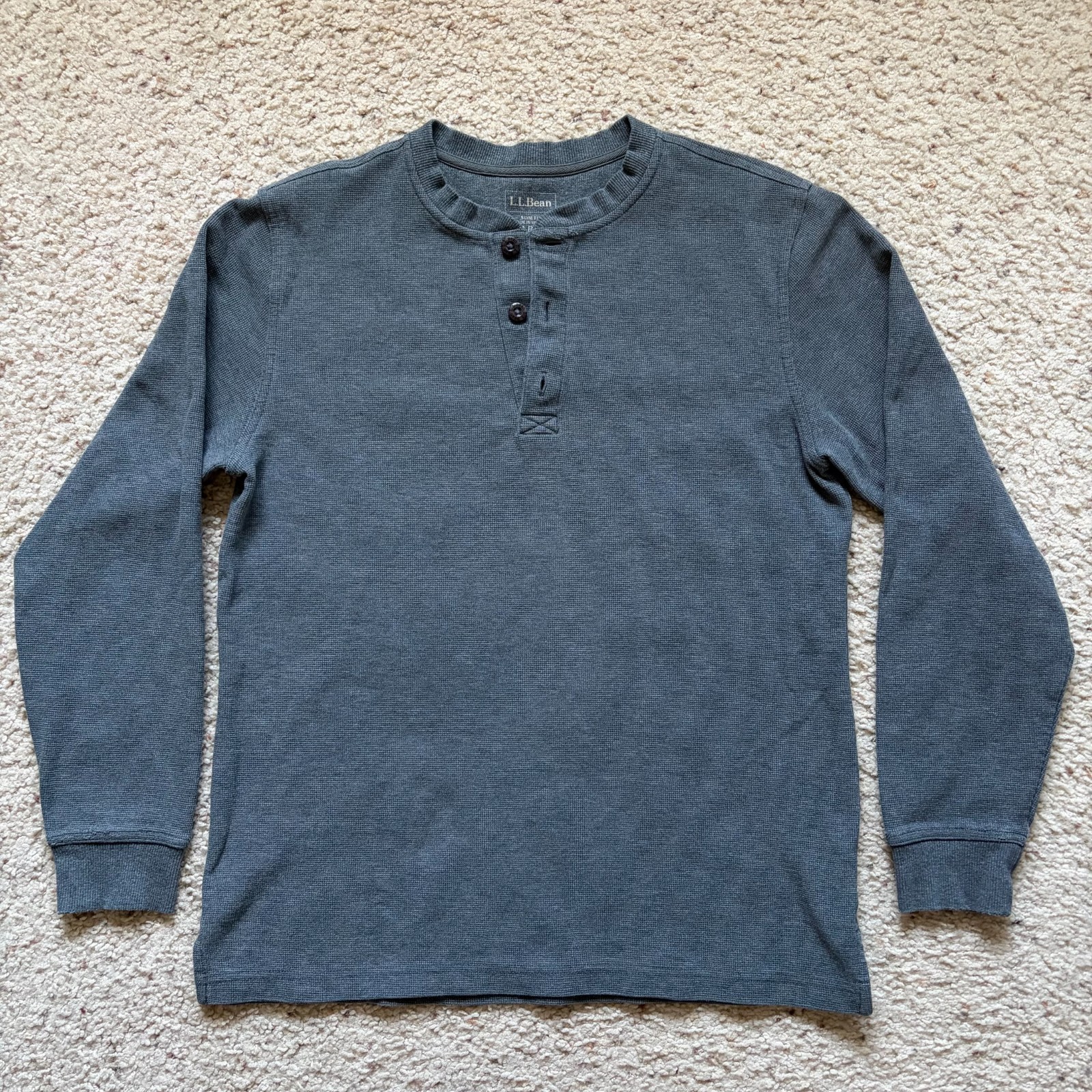L.L. Bean 3 Button Waffle Knit Long Sleeve Henley Shirt Mens M Grey Slim 502225