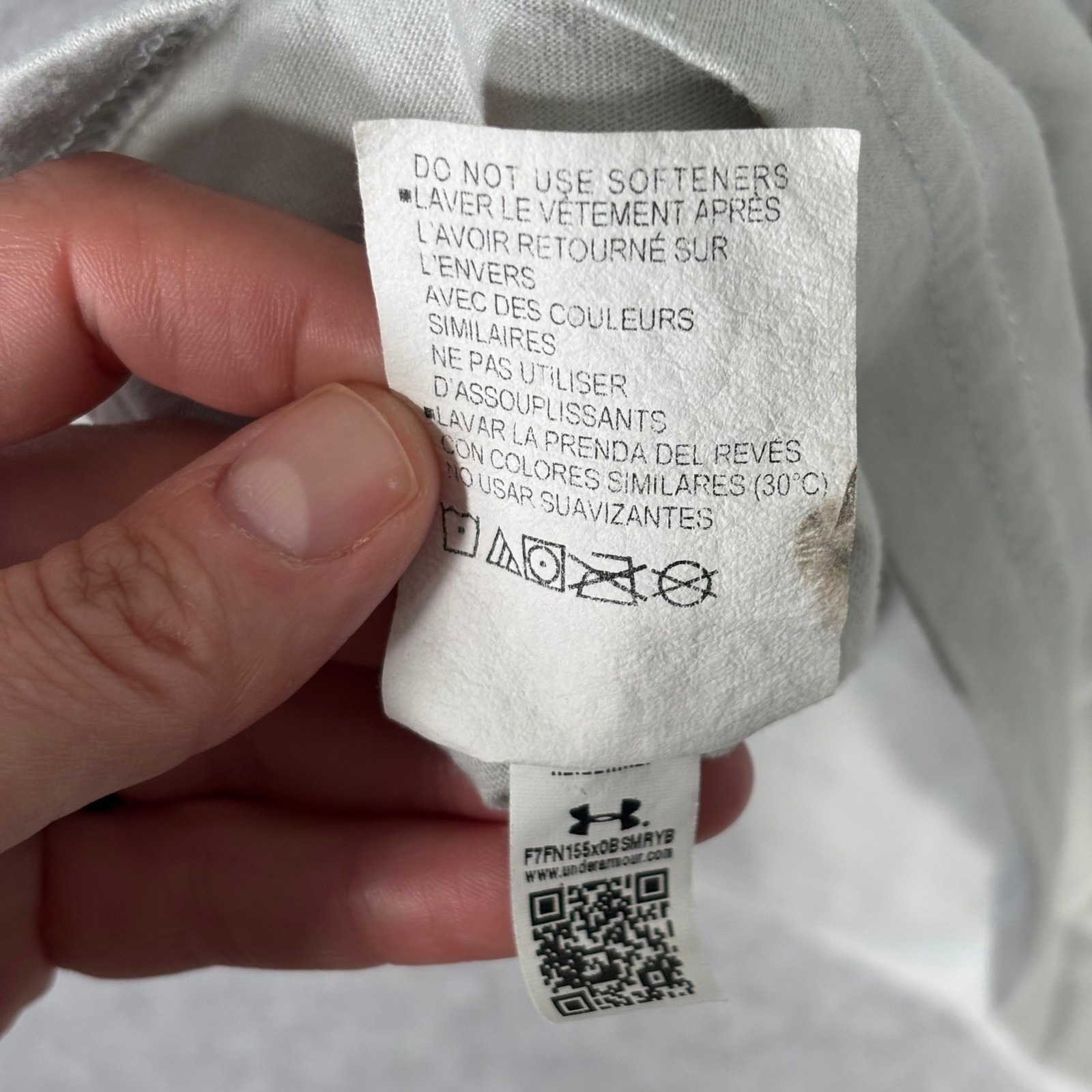 Under Armour Shirt Mens Medium Performance Apparel Graphic Loose Cotton Poly gallery