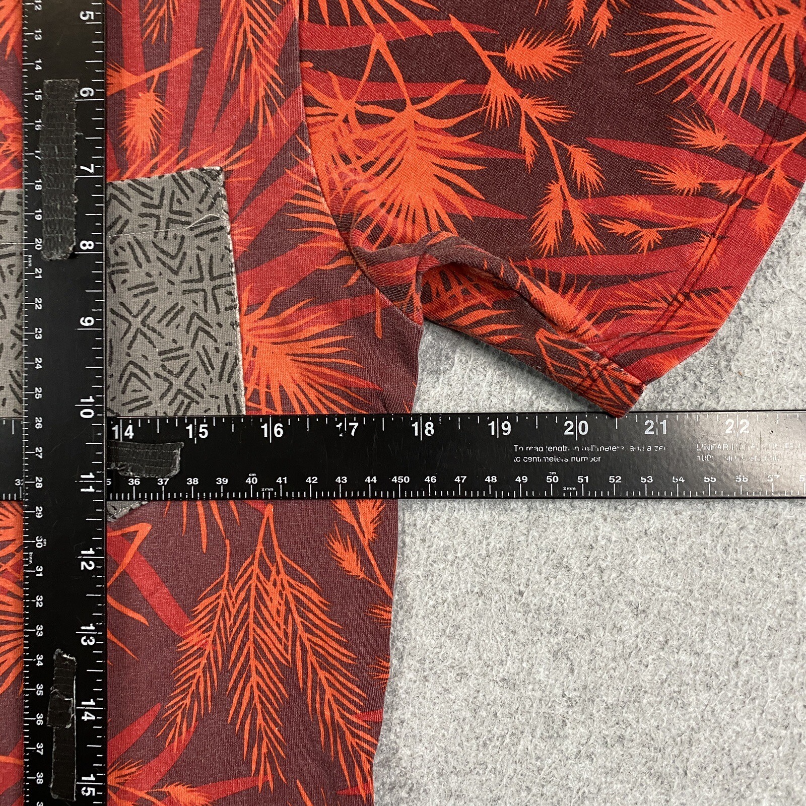 Vans Shirt Men Medium OTW Collection Tropical Print Pocket Tee Skater Streetwear gallery