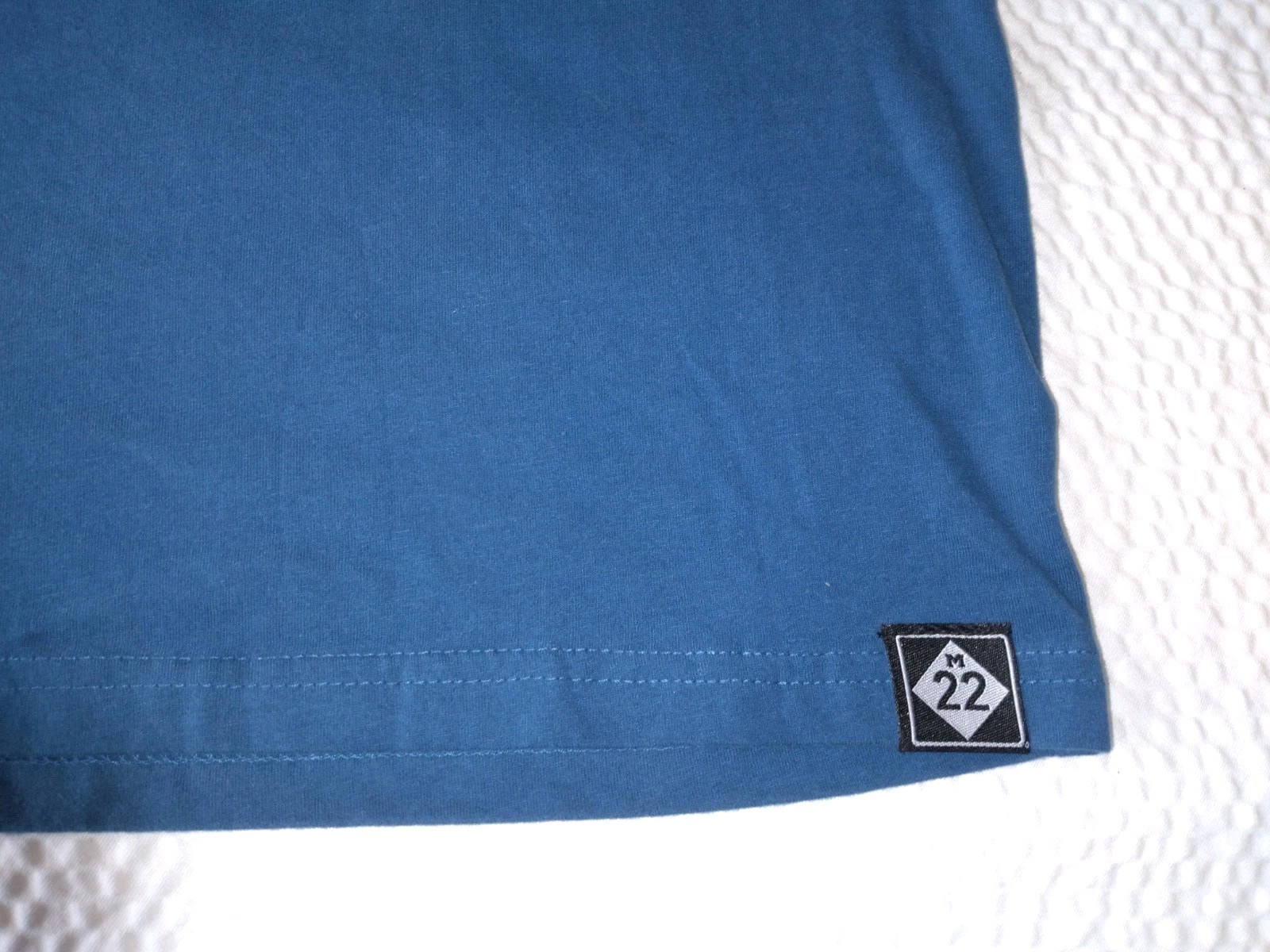M22 Brand Vans Beach L Large T Shirt Volkswagen Blue Vintage Leland Michigan gallery