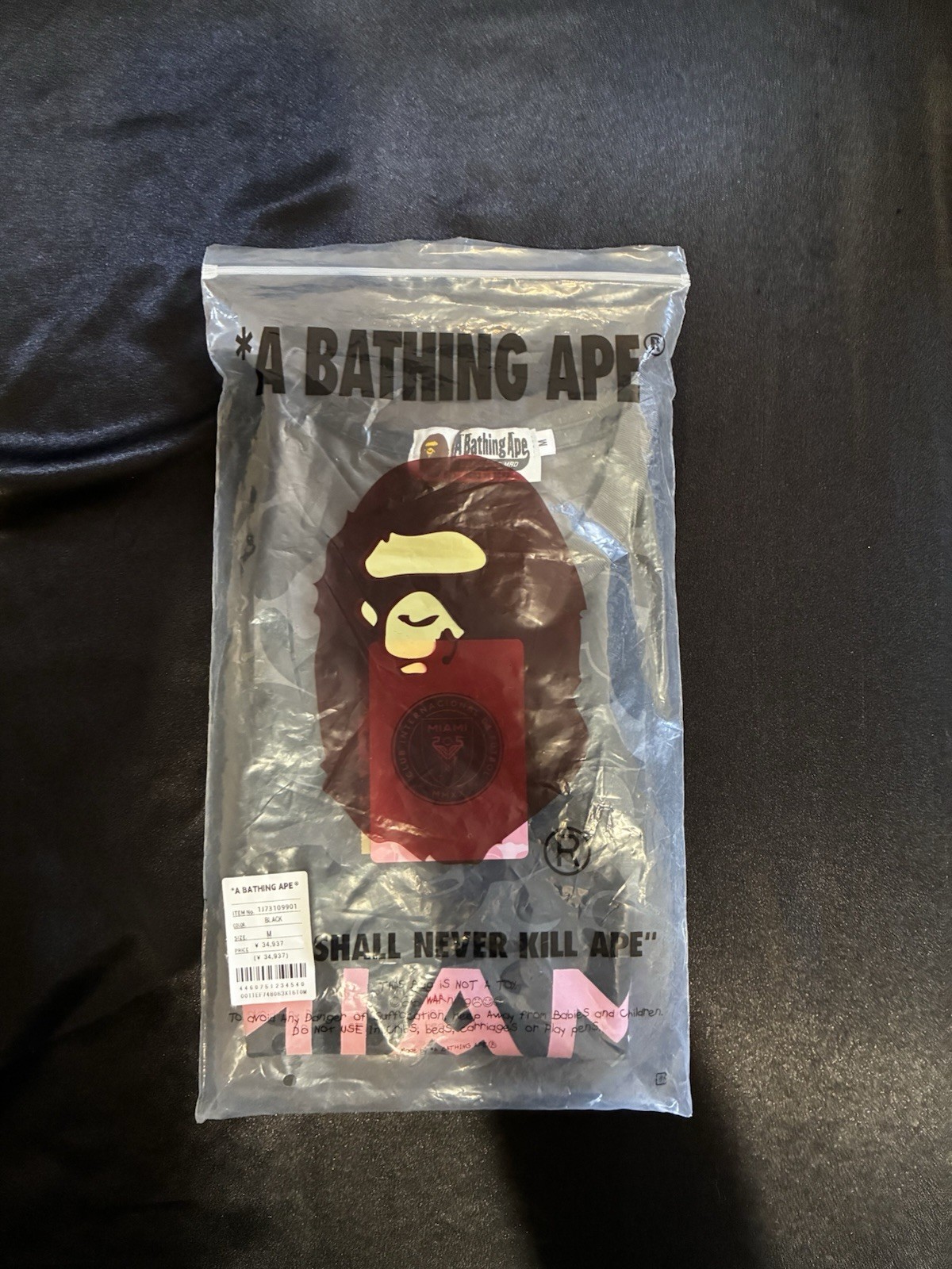A Bathing Ape BAPE x Inter Miami T-Shirt M-Size Pink/Black gallery