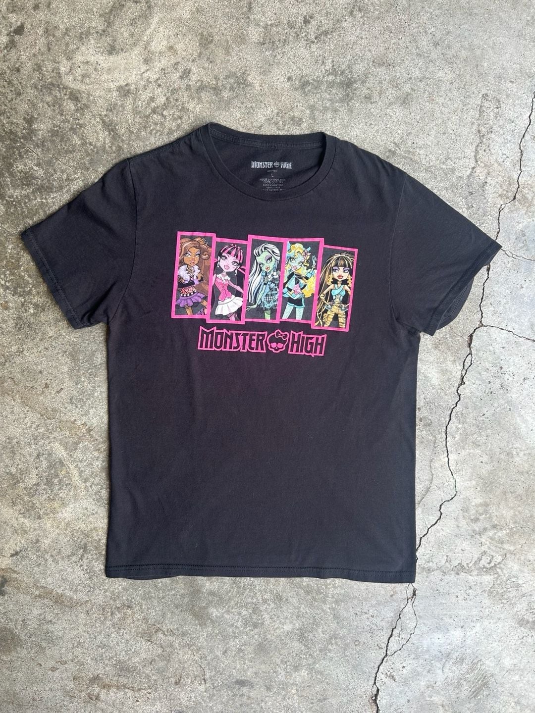Monster High Core Ghoul Group Graphic T-Shirt gallery