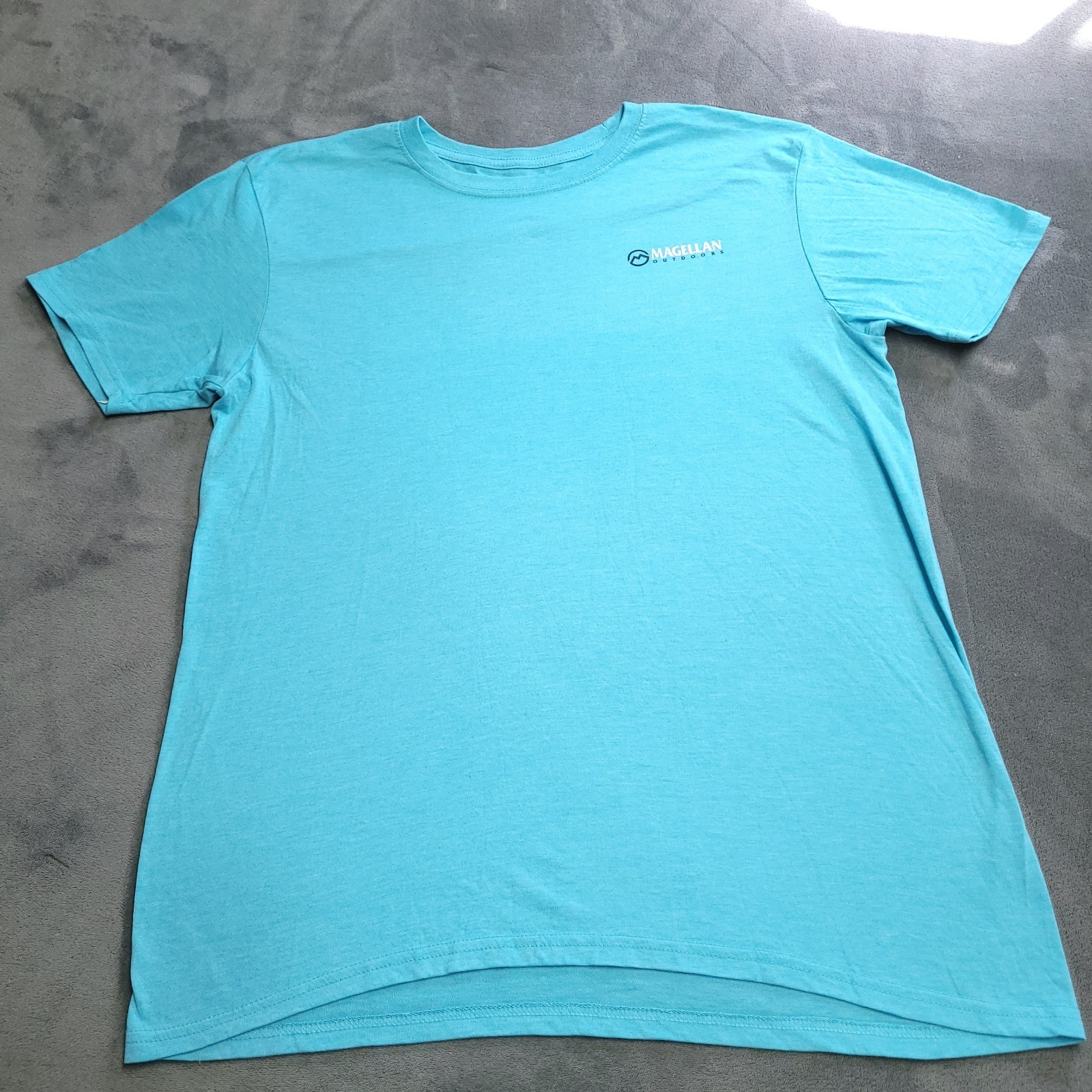 Magellan Outdoors Charter Fishing Boat Large Shirt USA Blue Sportsman Ocean Sea gallery