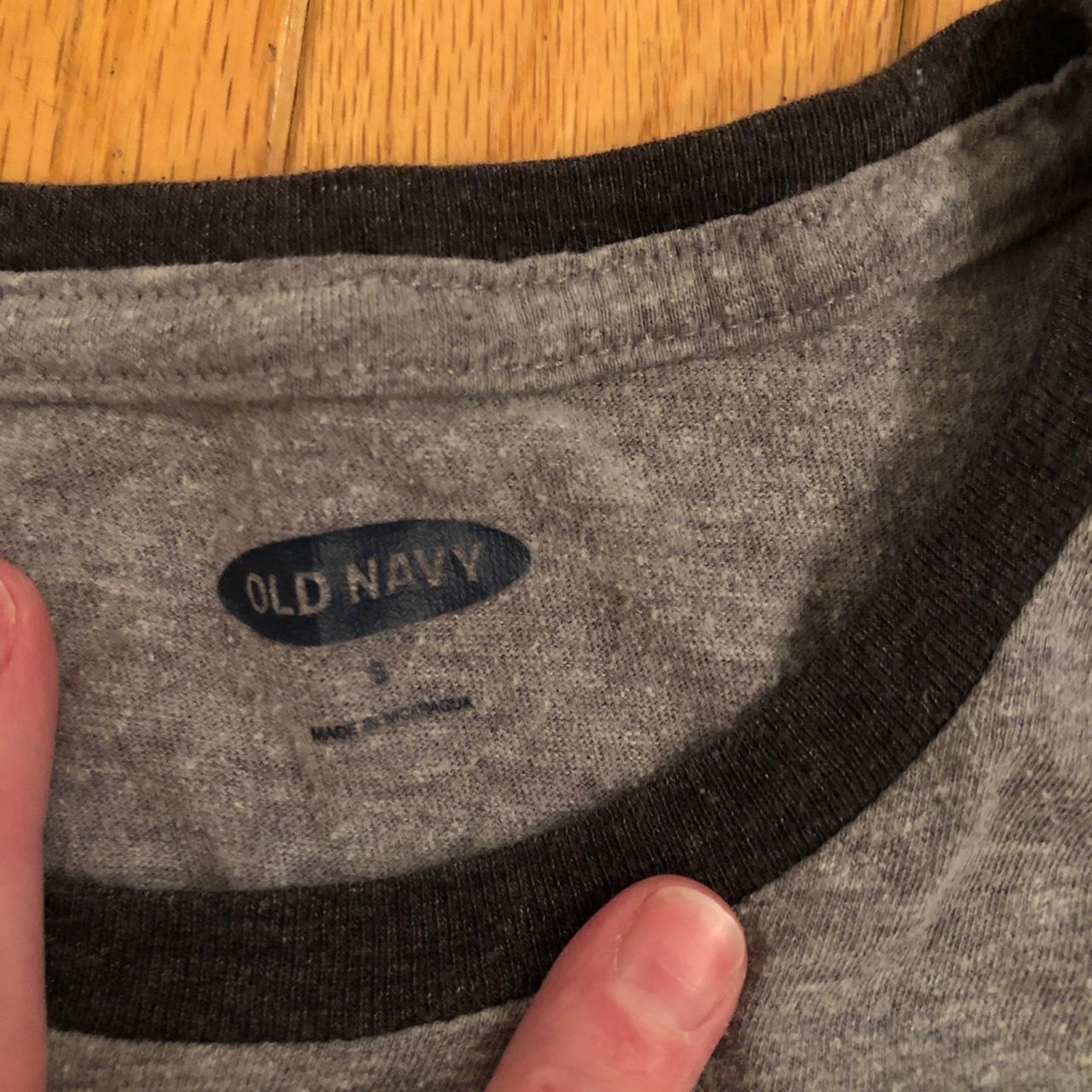 Old Navy Star Wars Gray T-shirt - Size Small gallery