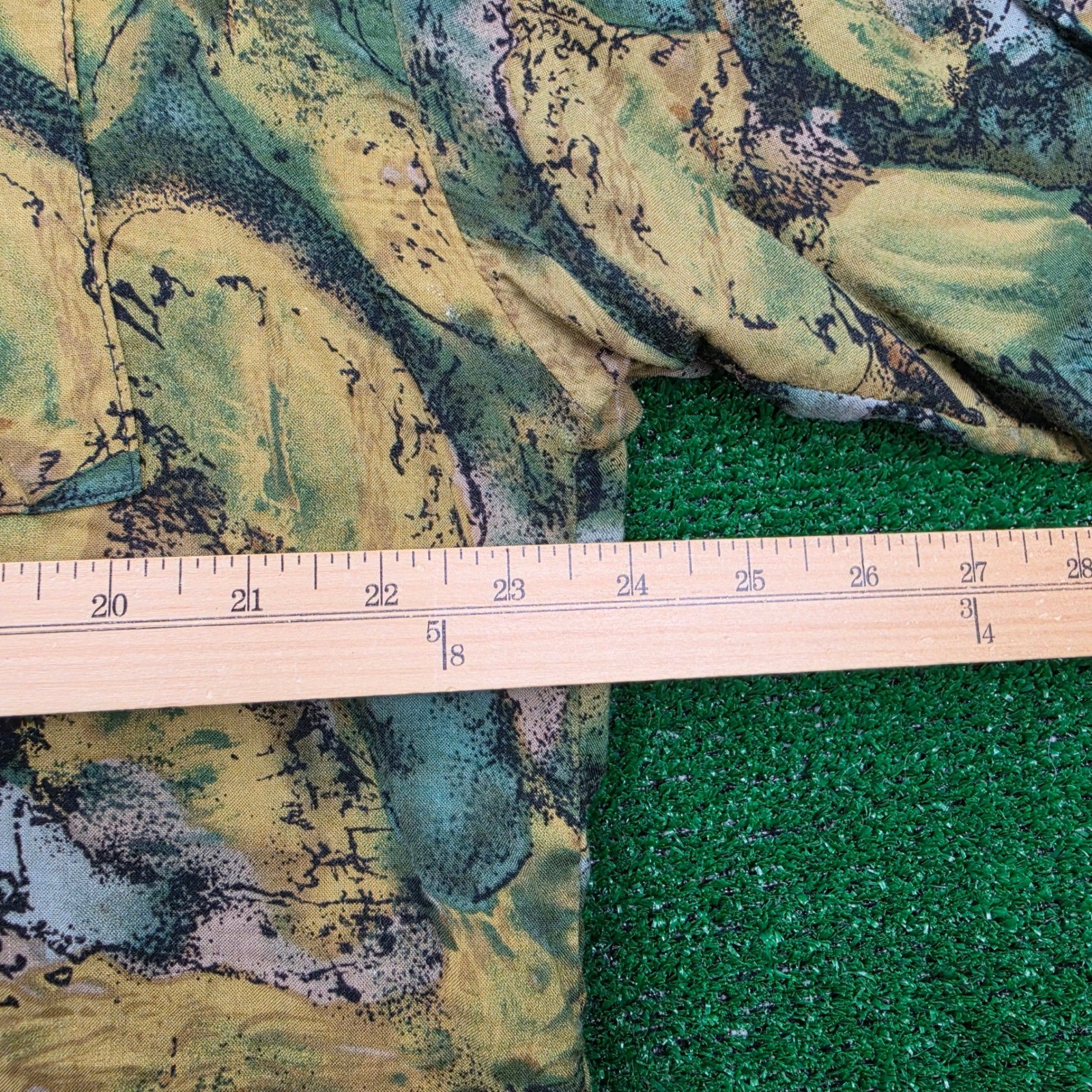 Vintage Keneville Shirt Mens Large Earth Tone Abstract 100% Rayon Pocket Tee gallery