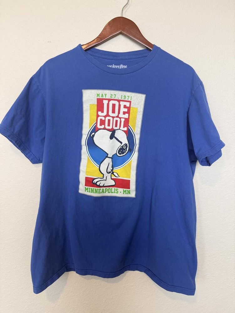 Peanuts Joe Cool Minneapolis MN May 27 1971 Graphic T Shirt XL Blue Snoopy