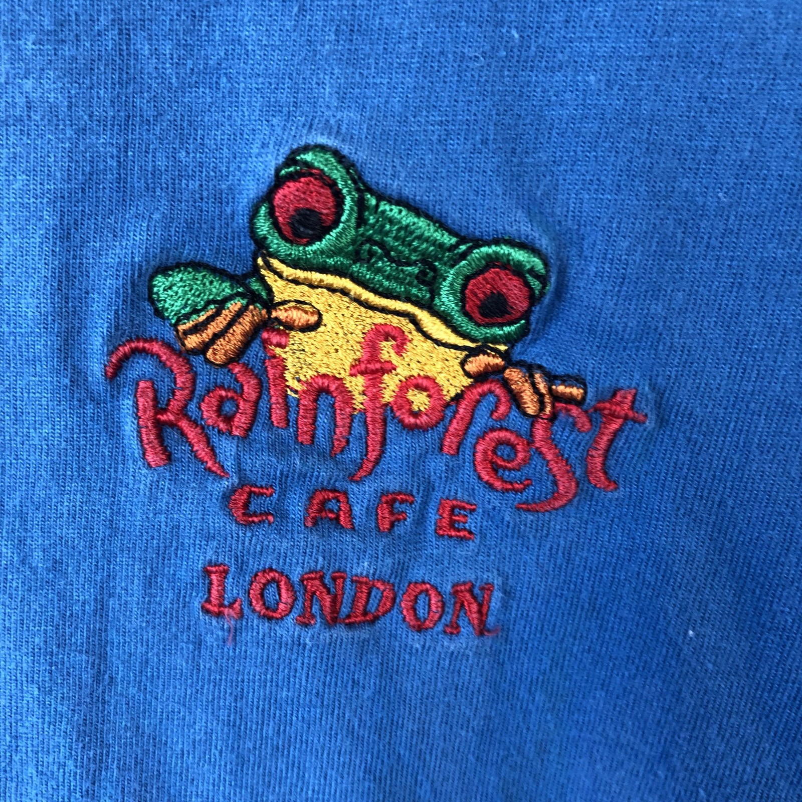 Rainforest Cafe Shirt Mens Large Blue London Frog Embroidered Logo Souvenir Tee gallery