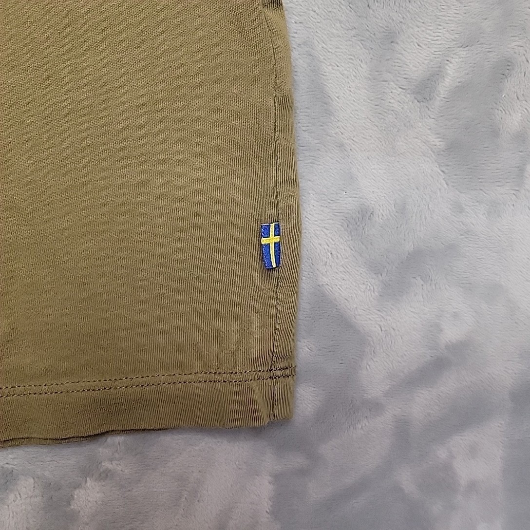 Fjallraven Shirt Mens Small Green Inspiration From Space Back Packing Gorpcore gallery