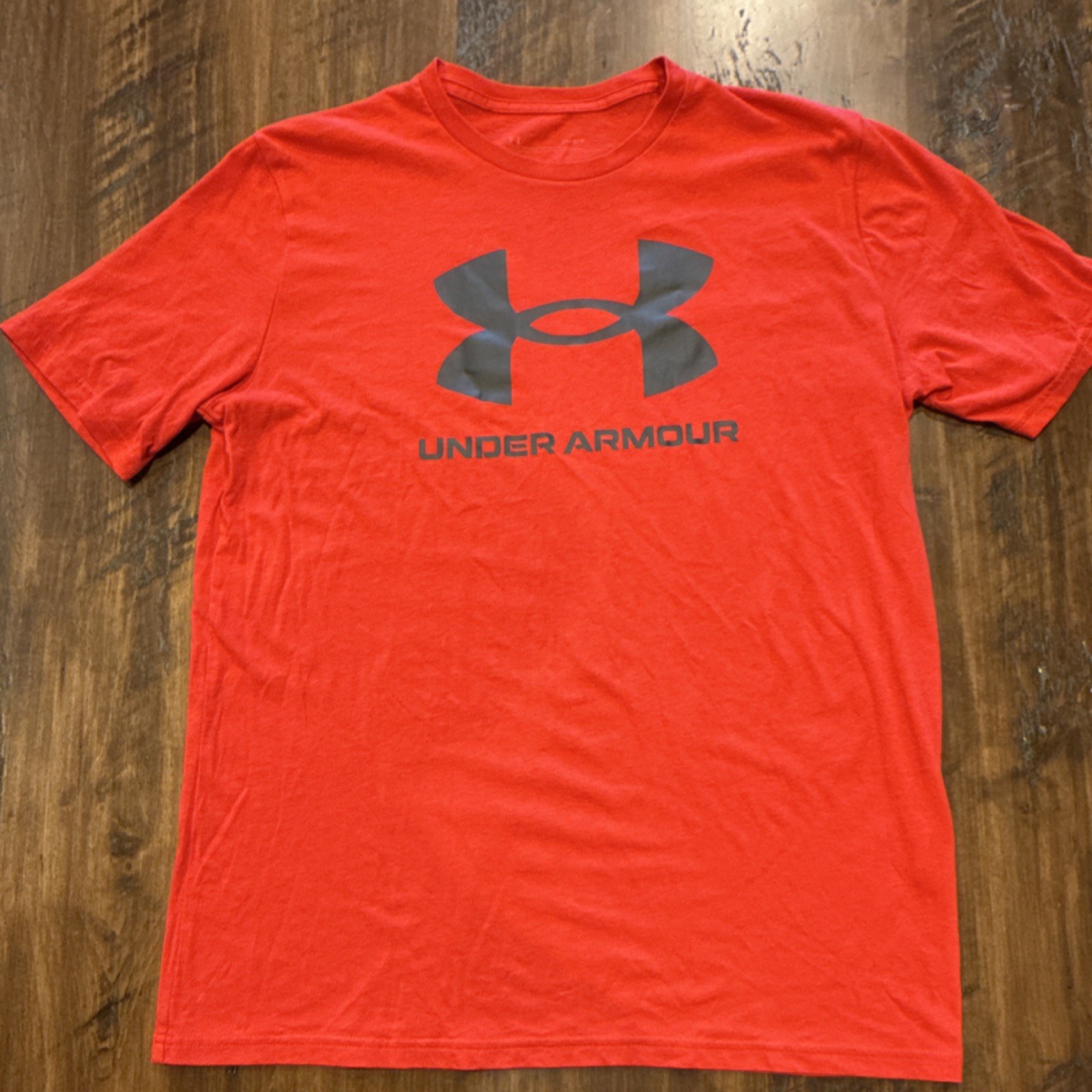 Under Armour UA Tech Men's Red Logo Crew Neck Short Sleeve T-Shirt, Size LG gallery