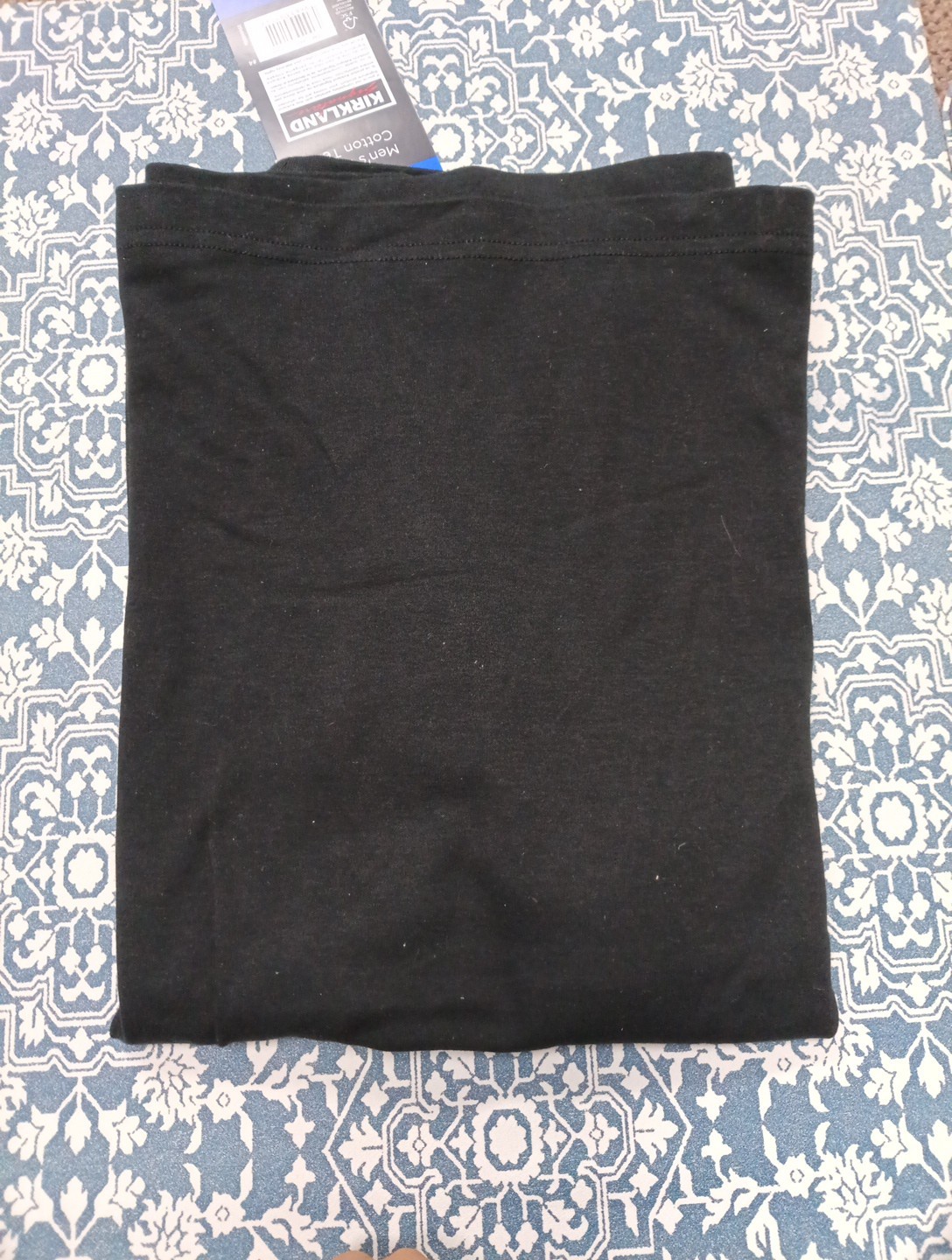 Kirkland Signature T-Shirt Mens Large 100% Pima Cotton Black NOS w/ Tag gallery