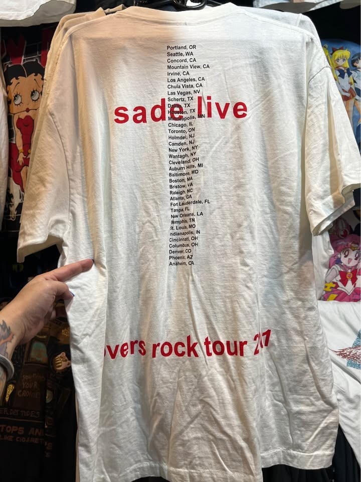 Sade Lovers Rock Live Tour 2001 Graphic T-Shirt Vintage Style Single Stitch L gallery