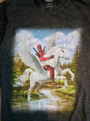 Marvel Deadpool w/Unicorn Graphic t-shirt Mens Small Gray Short Sleeve Cotton