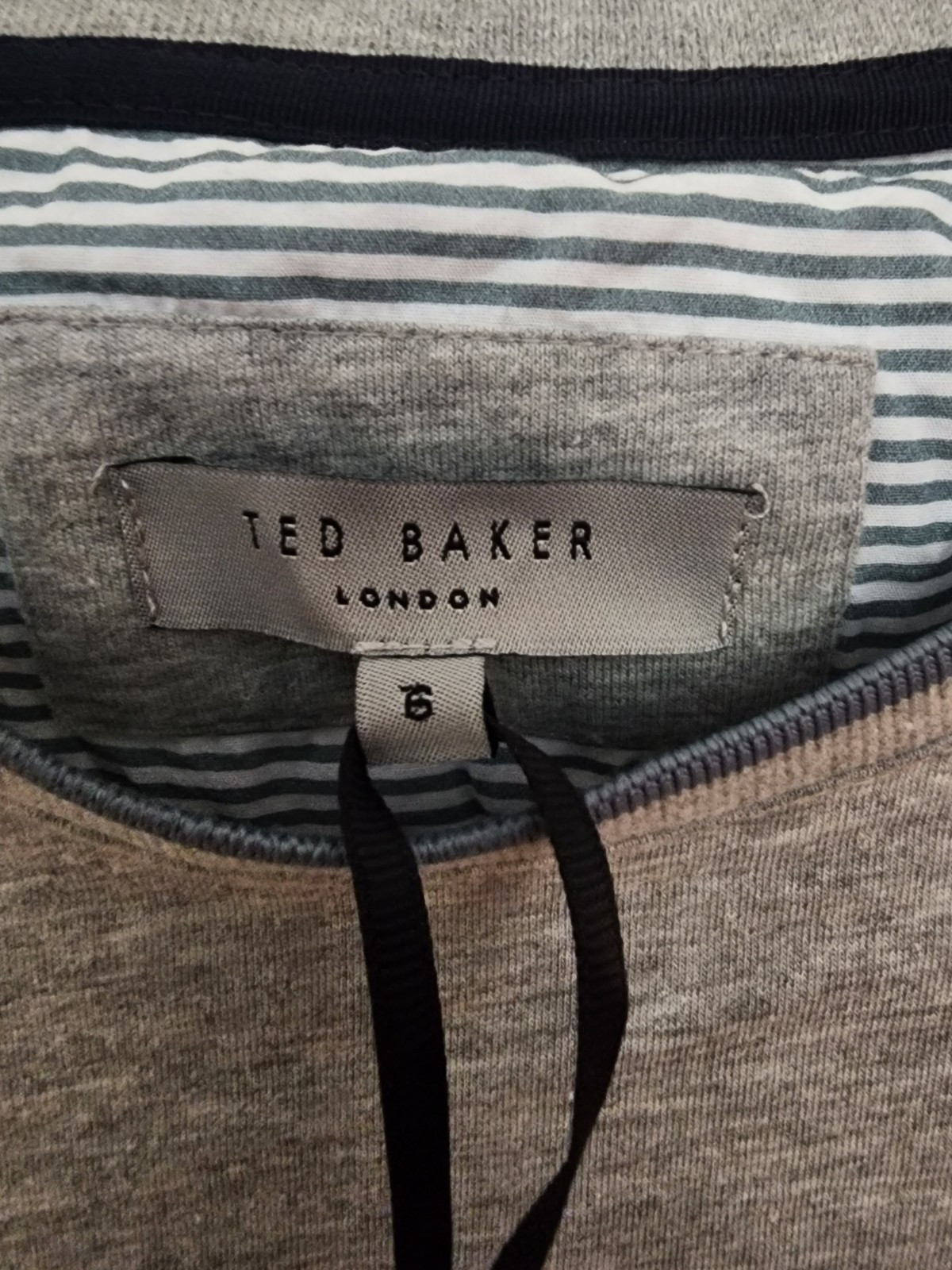 Ted Baker London Embroidered Palm Tree T Shirt 6 NWOT Gray Mens AOP All Over AOP gallery