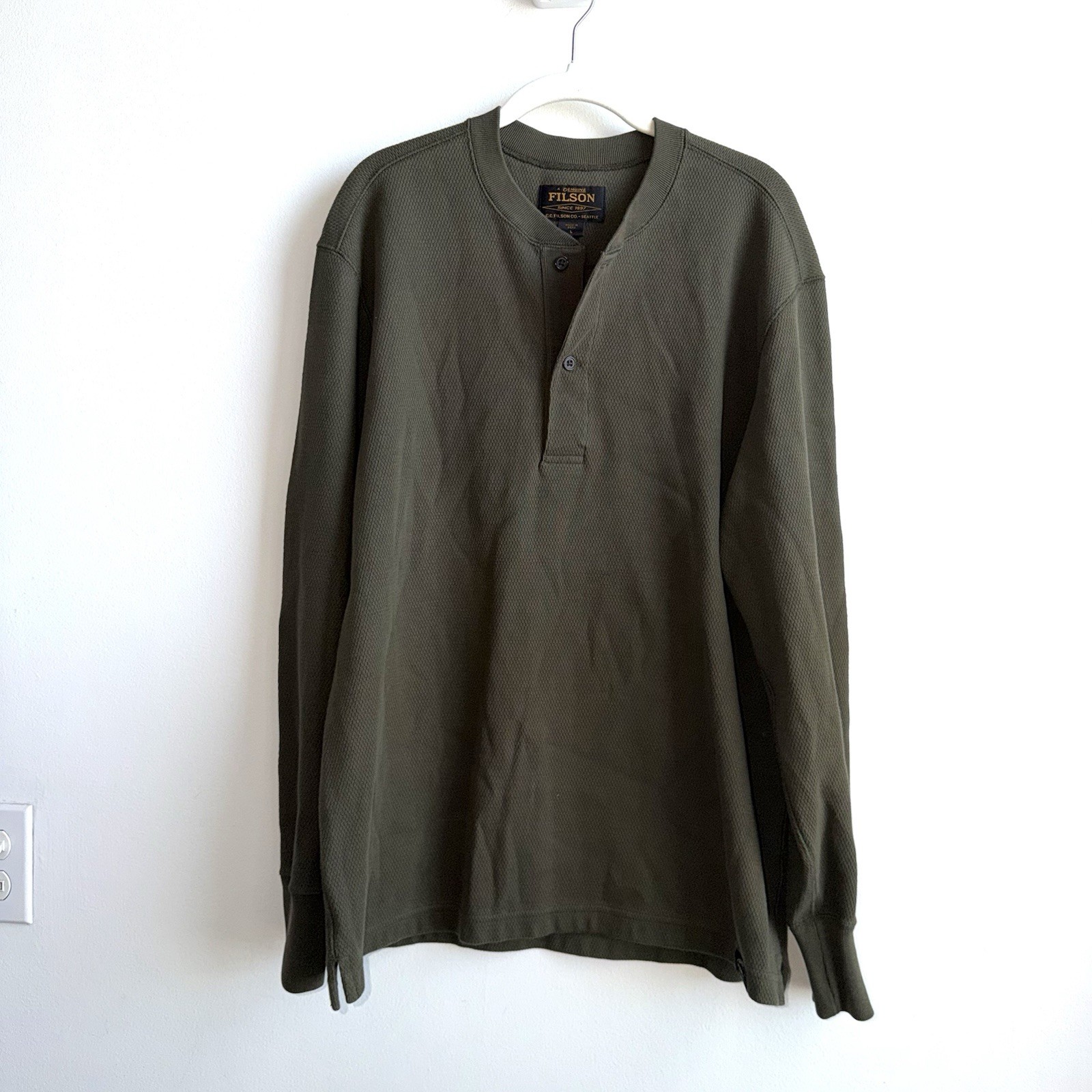 Filson Men’s Size LARGE Waffle Knit Henley Mossy Rock Green
