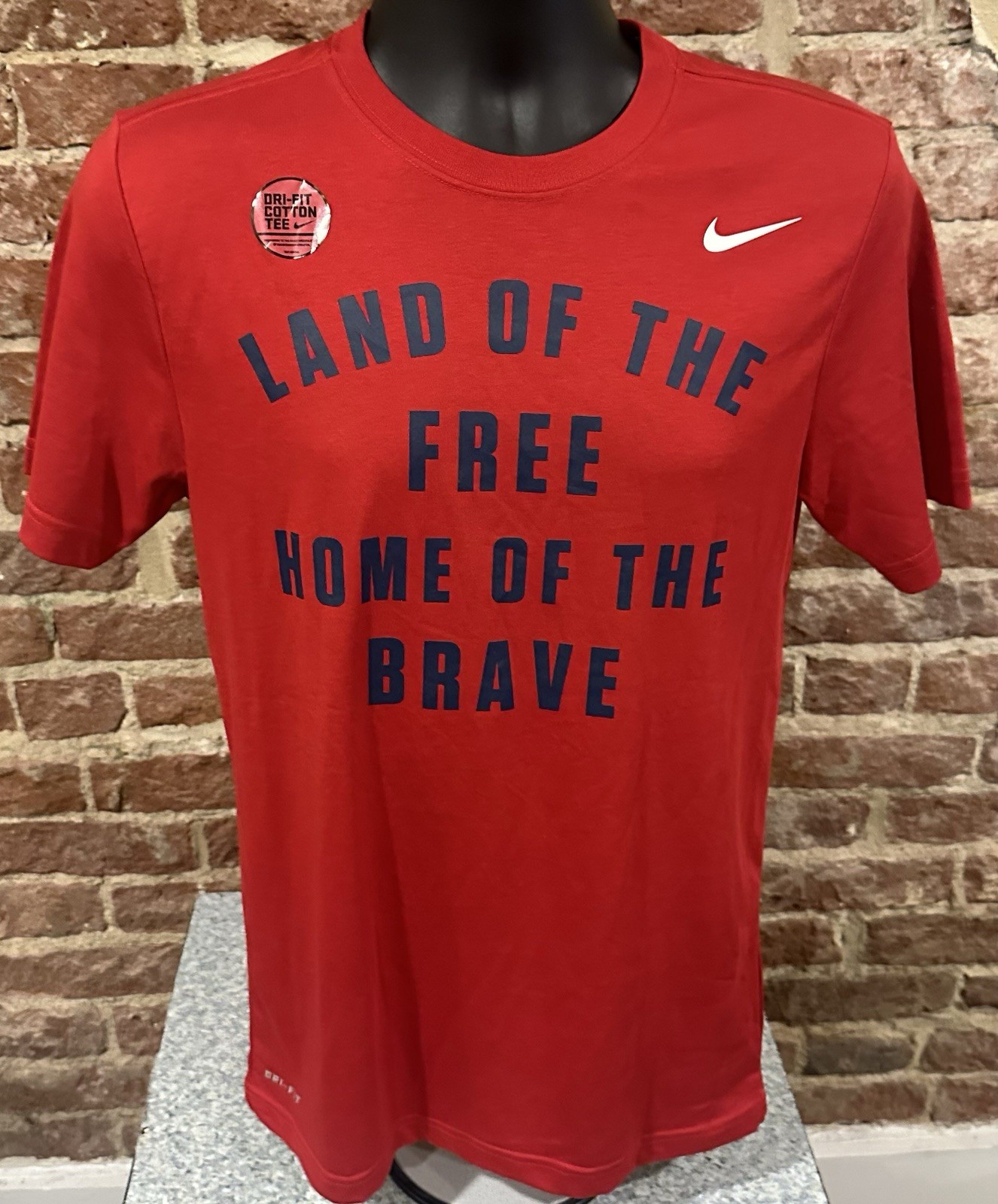 Nike Dri-Fit Land of the Free Home of the Brave Cotton Blend T Shirt Mens Small gallery