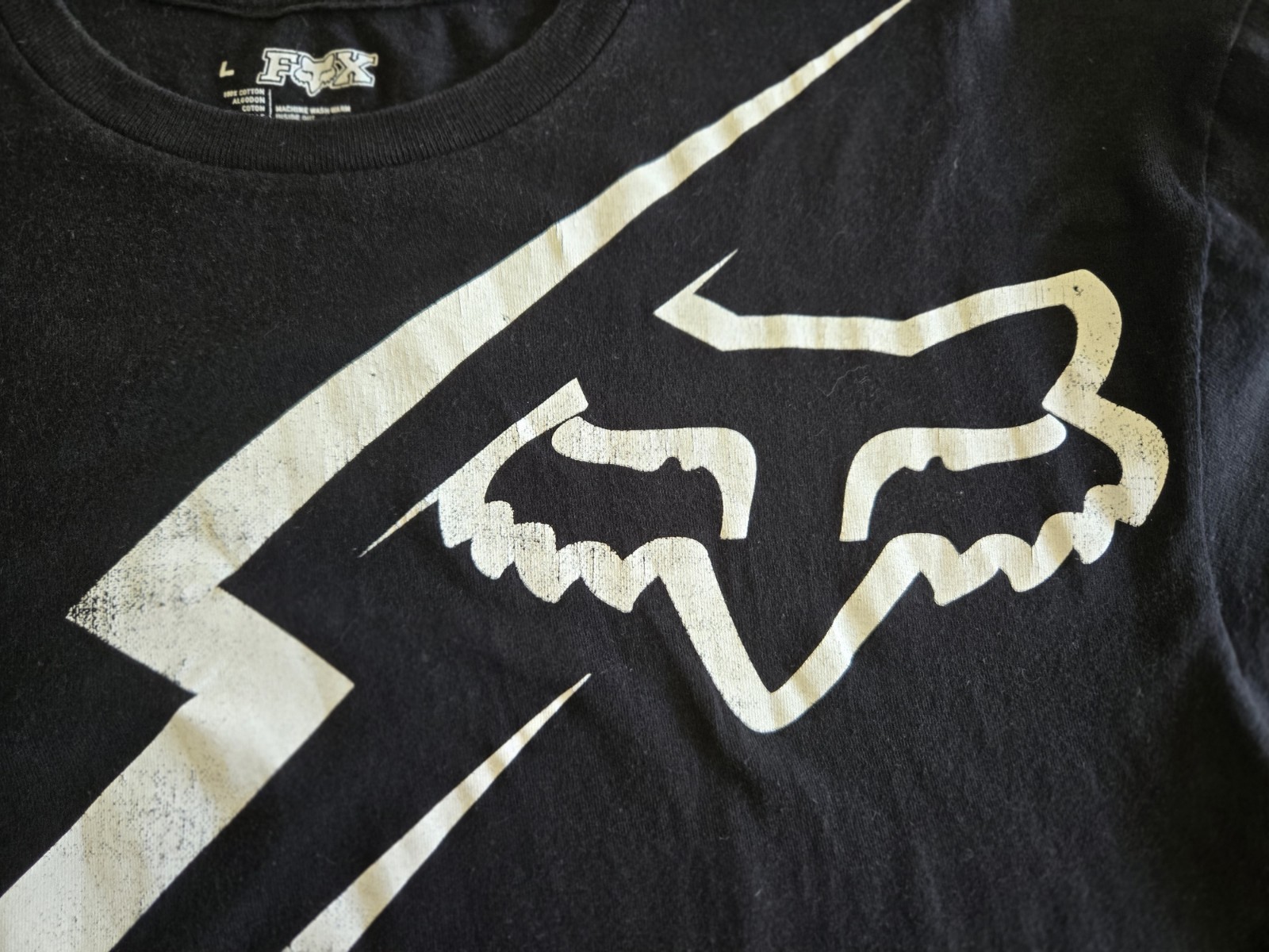 Fox Logo T-shirt Lightening 100% Cotton Size Large Long Length Black and White gallery