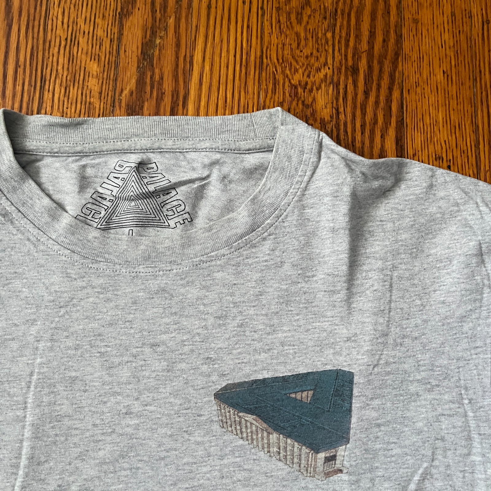 Palace Palazzo S/S18 Skateboard Streetwear Long Sleeve T-Shirt Gray Size L gallery