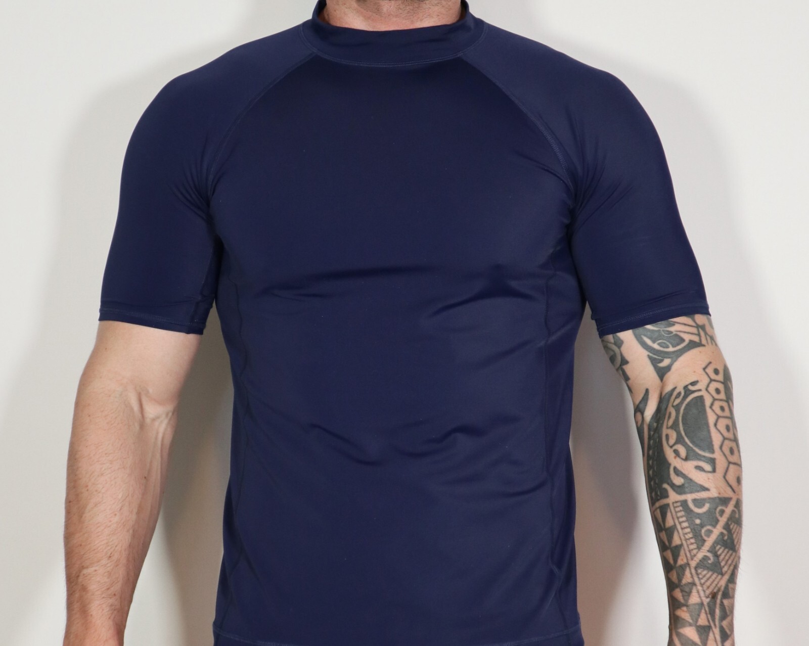 MEN’S DARK BLUE NYLON SHIRT SIZE LARGE