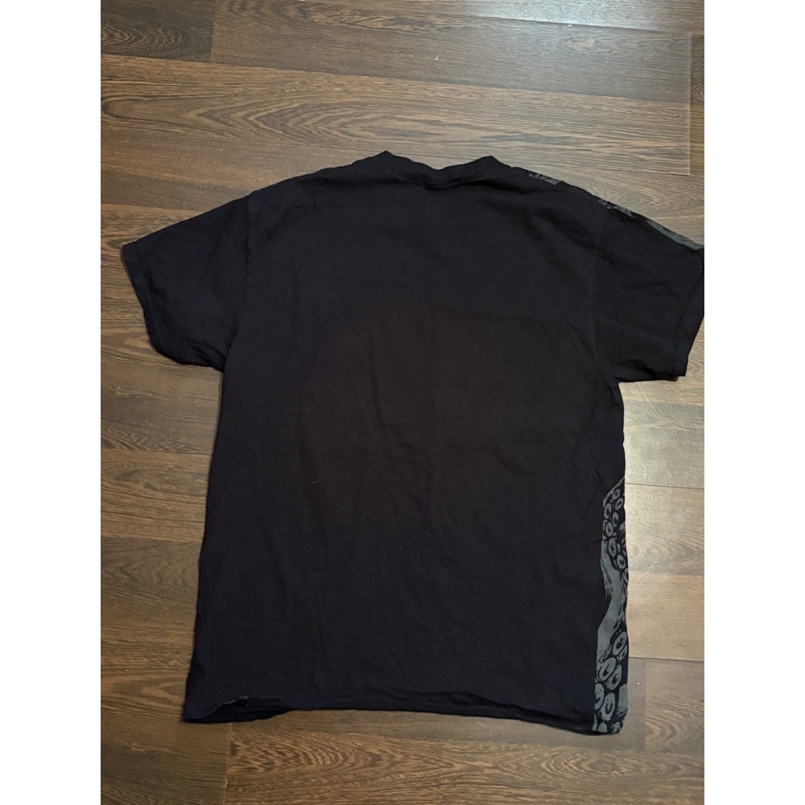 SeaWorld T Shirt Medium Octopus Angler Fish Marine Life Octopus Watermark Sz M gallery