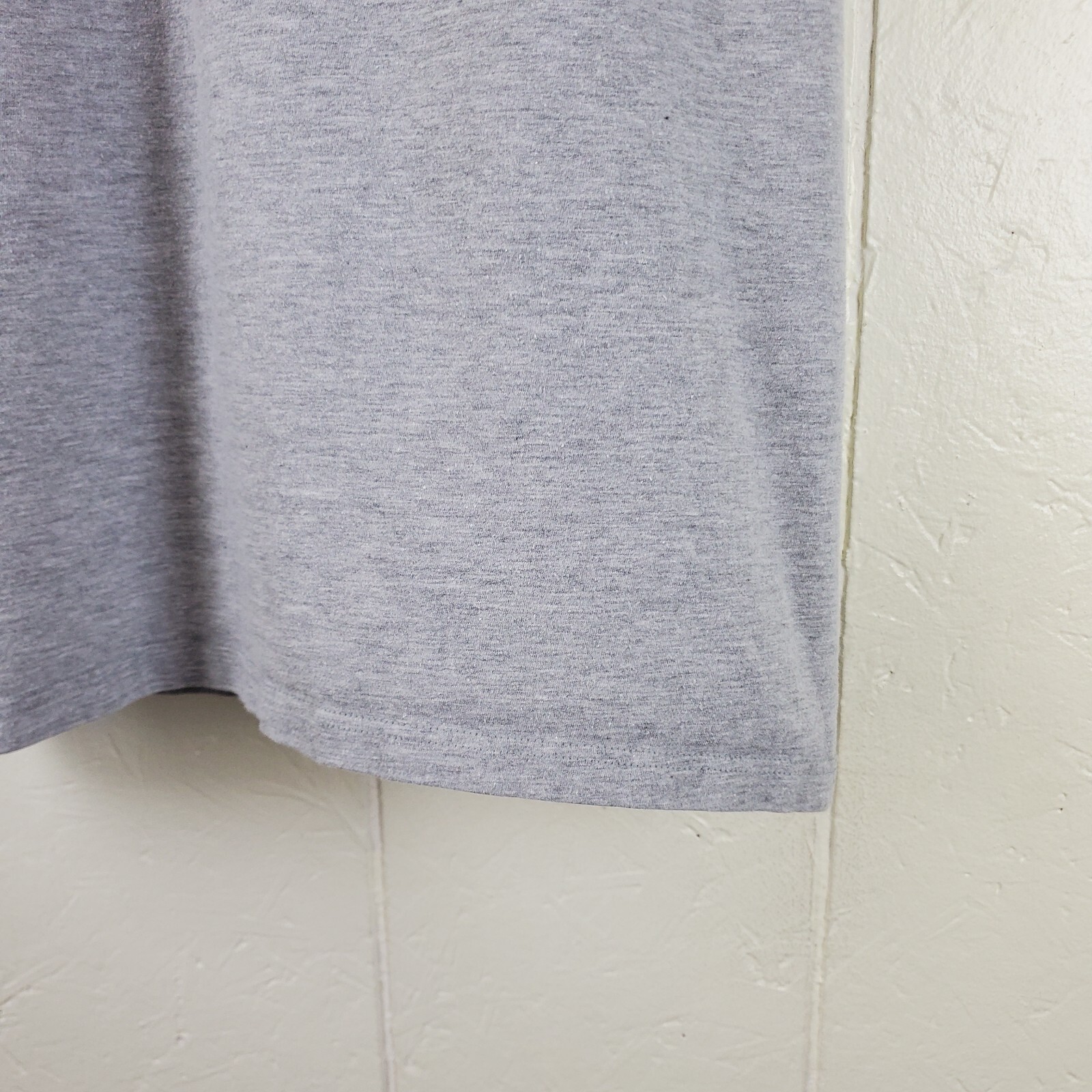 The Office Shirt Men Medium Gray Crew Neck Short Sleeve Graphic Stretch Pullover gallery