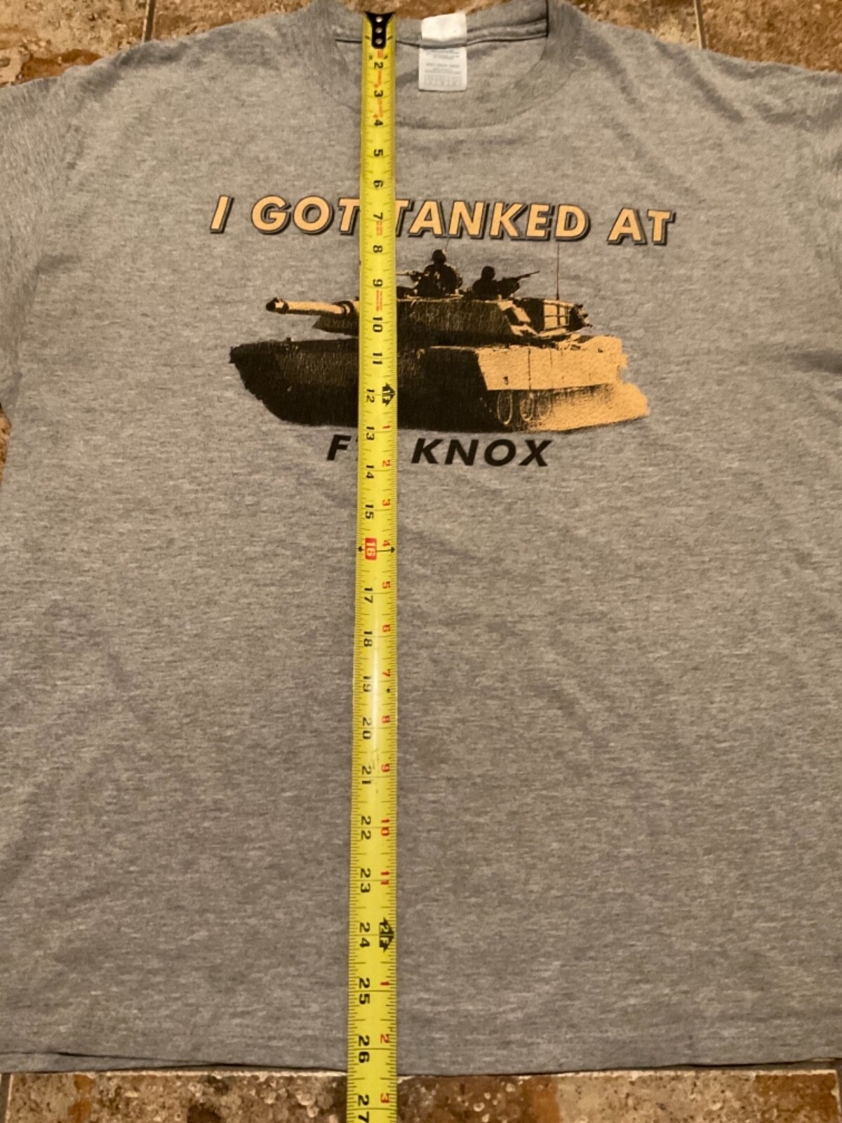 VINTAGE FT. KNOX MILITARY GRAPHIC T-SHIRT ( MENS LARGE ) PREOWNED gallery