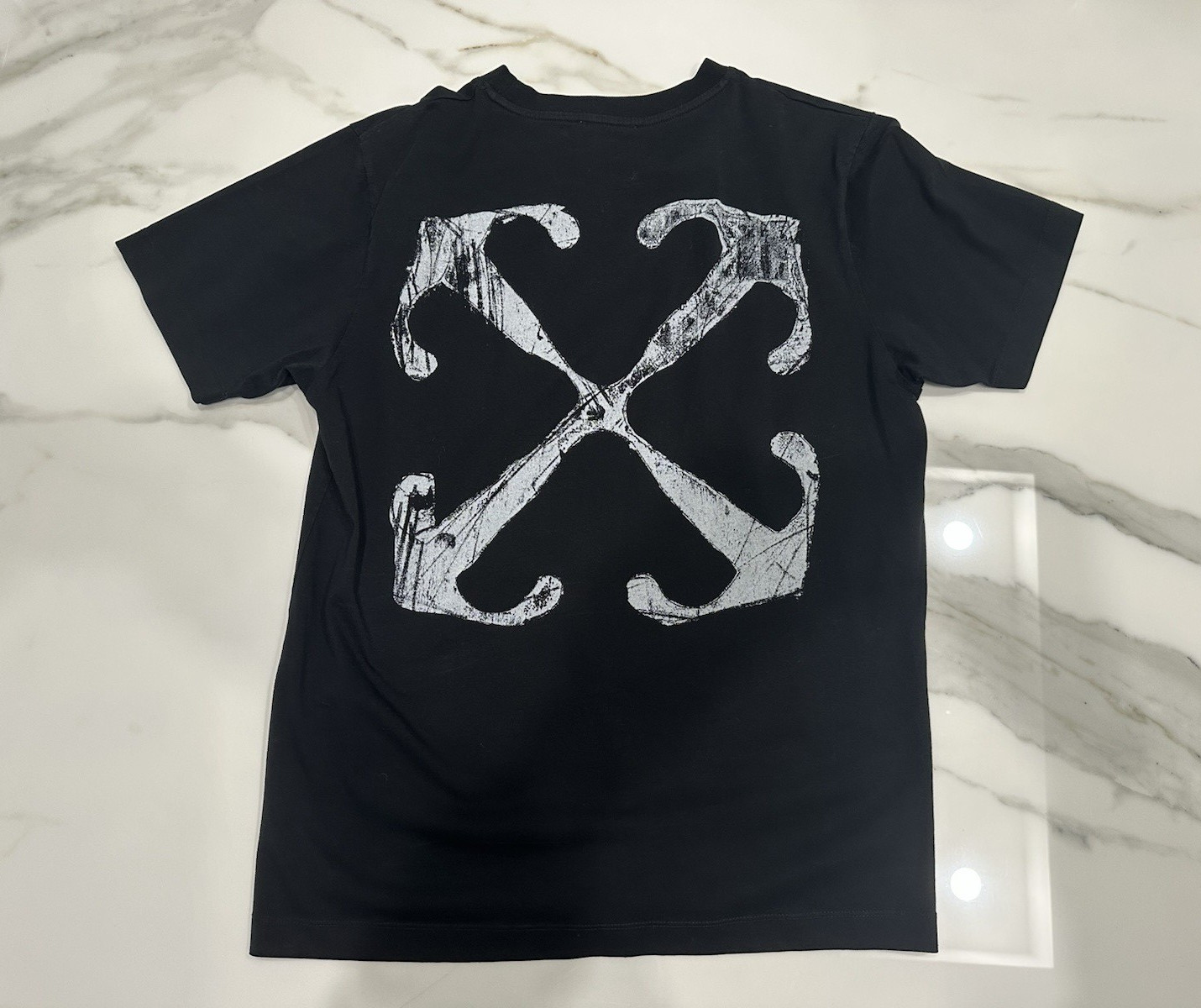 Off-White Men’s M Black Cotton Crew Neck Short Sleeve Graphic Logo T-Shirt gallery