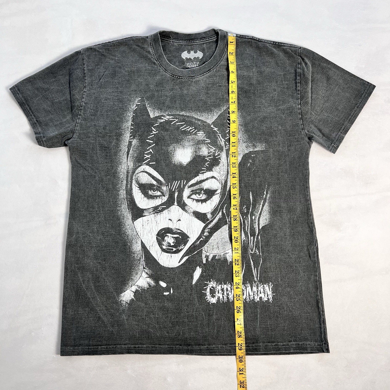 Goat Crew DC Comics Catwoman Graphic T-Shirt Men's Small Grey Mineral Wash Look gallery