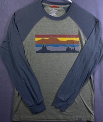 L.L. Bean Men’s S Reg Slightly Fitted Comfort Camp Mountain Landscape Navy *read