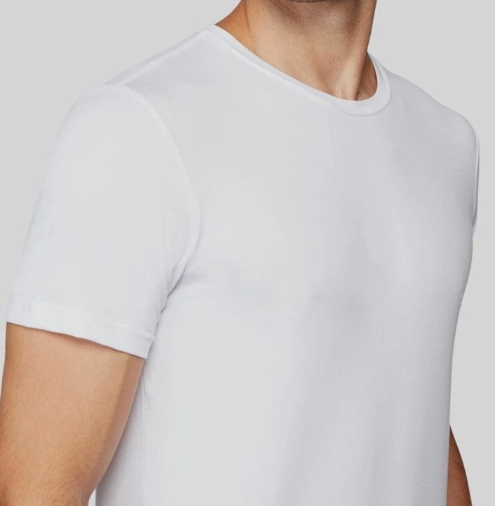 32 Degrees Cool Men's 3-Pack Crew Neck Short Sleeve T-Shirt gallery