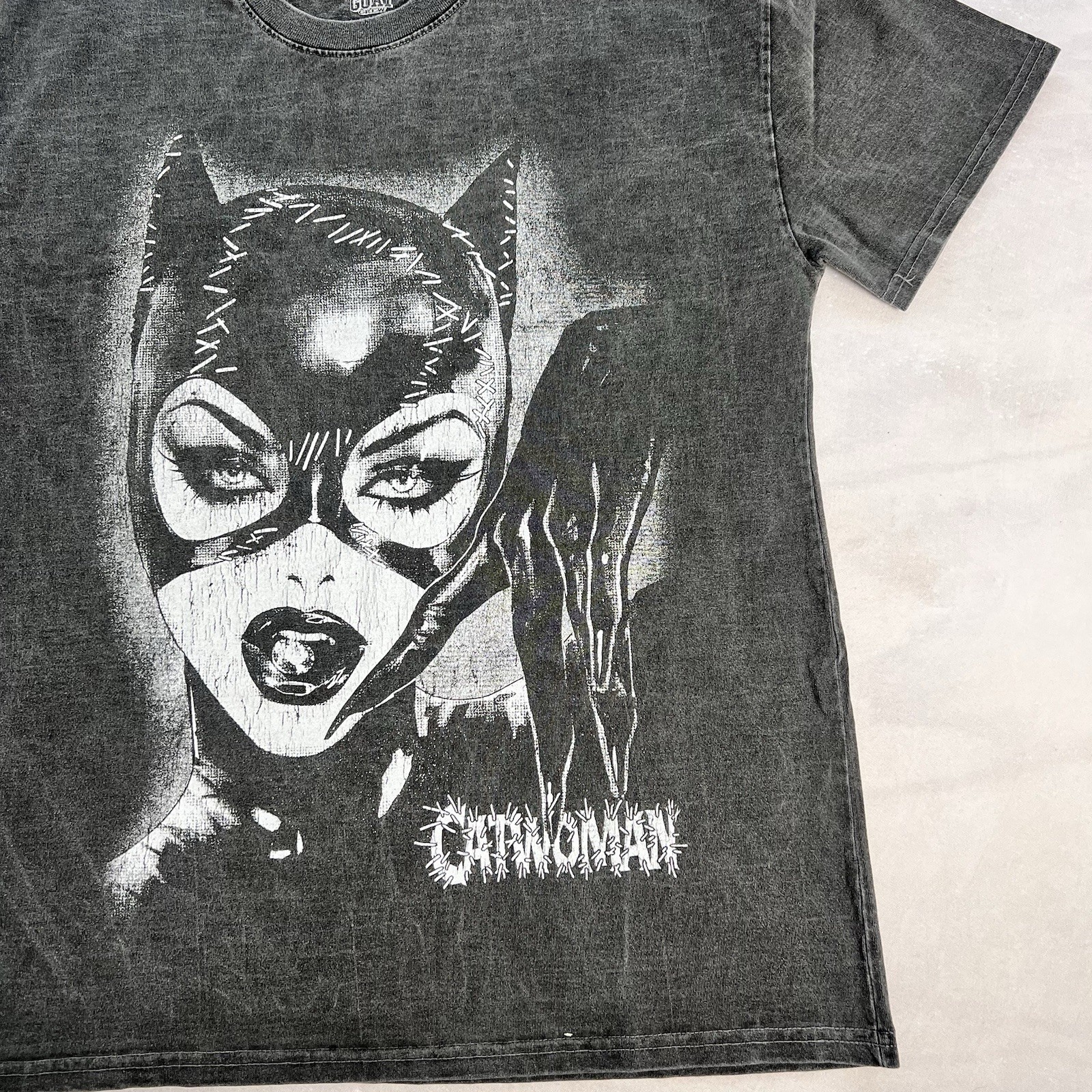 Goat Crew DC Comics Catwoman Graphic T-Shirt Men's Small Grey Mineral Wash Look gallery
