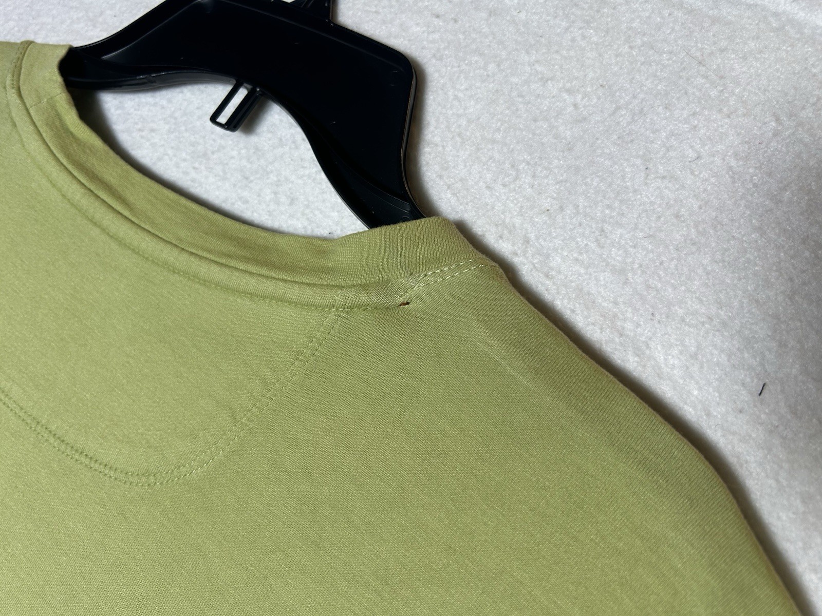 Tommy Bahama Men's Solid Green Crew Neck Logo Tee Pima/Modal Knit, Size L gallery